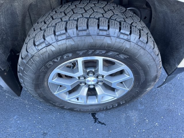 2021 GMC Canyon 4WD AT4 w/Cloth