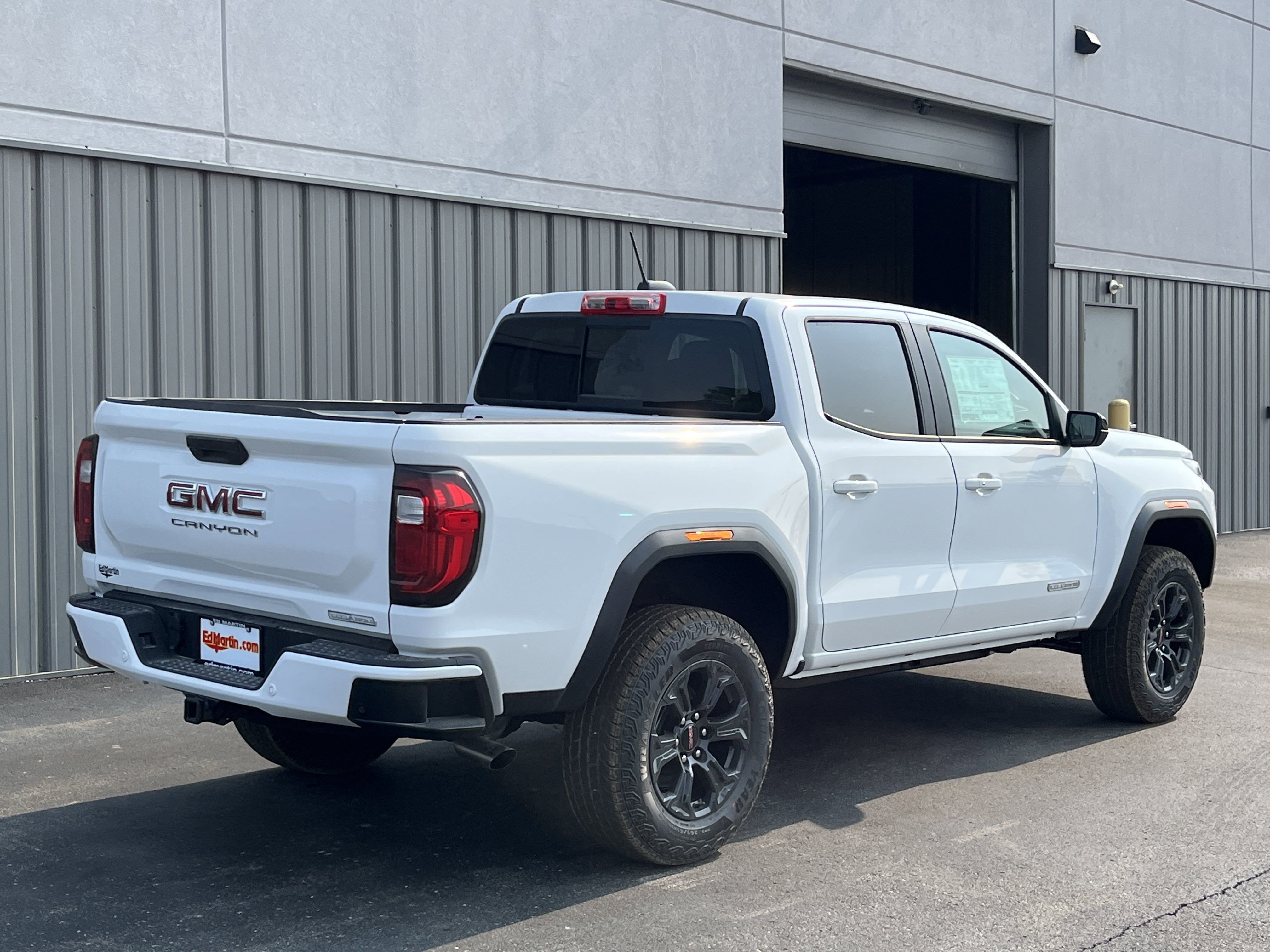 2025 GMC Canyon Elevation