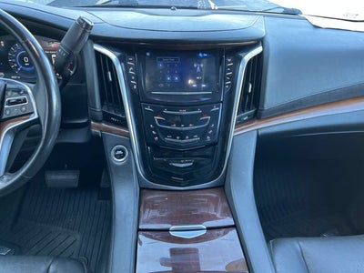 2020 Cadillac Escalade Luxury