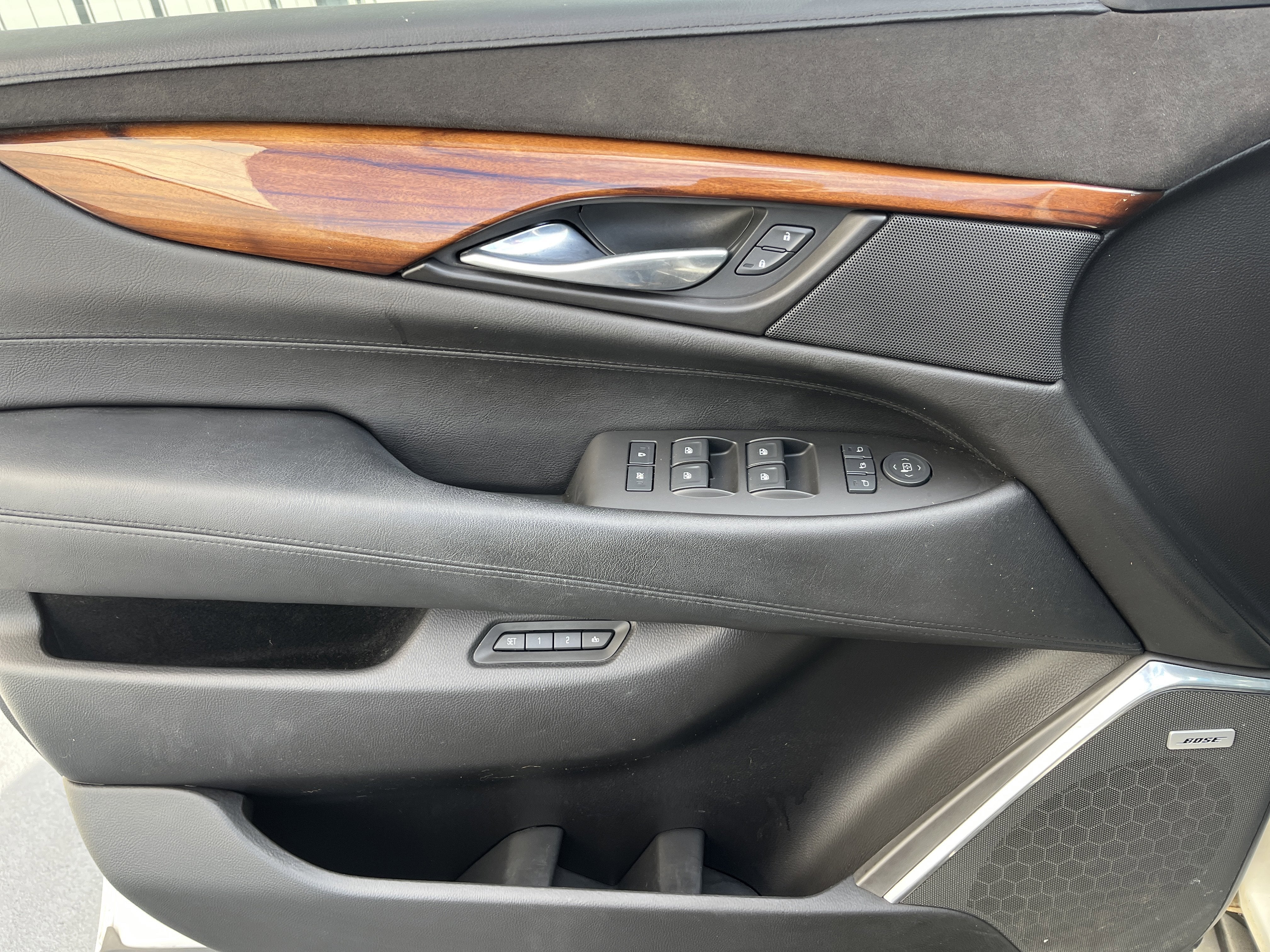 2015 Cadillac Escalade ESV Luxury