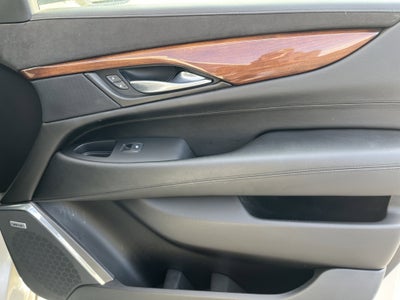 2015 Cadillac Escalade ESV Luxury