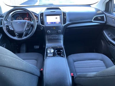 2020 Ford Edge SE