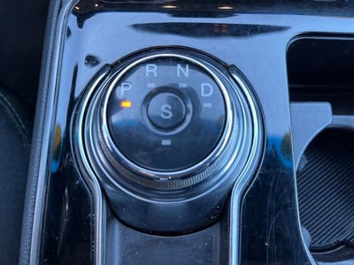 2020 Ford Edge SE