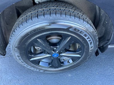 2020 Ford Edge SE