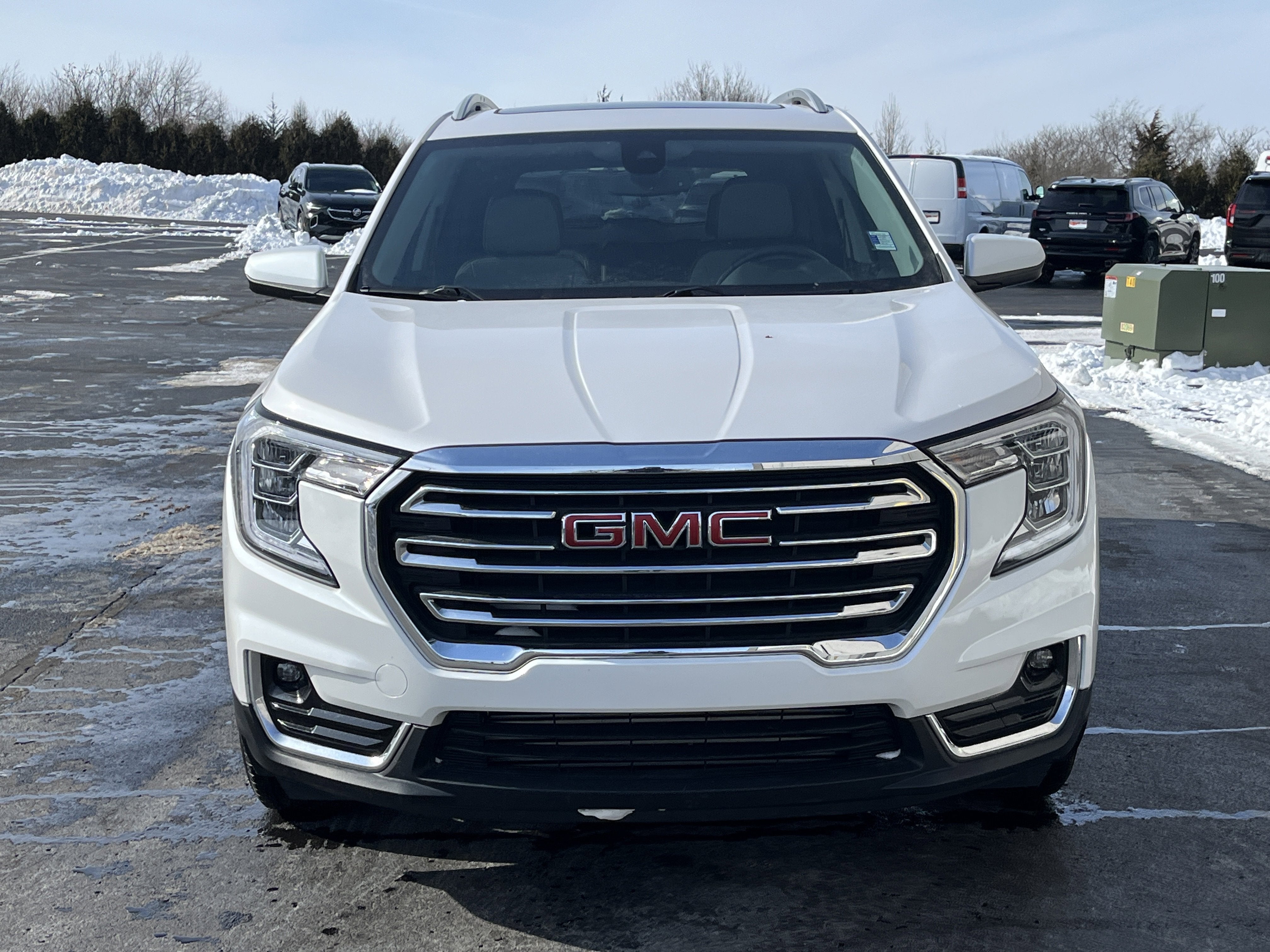 2023 GMC Terrain SLT