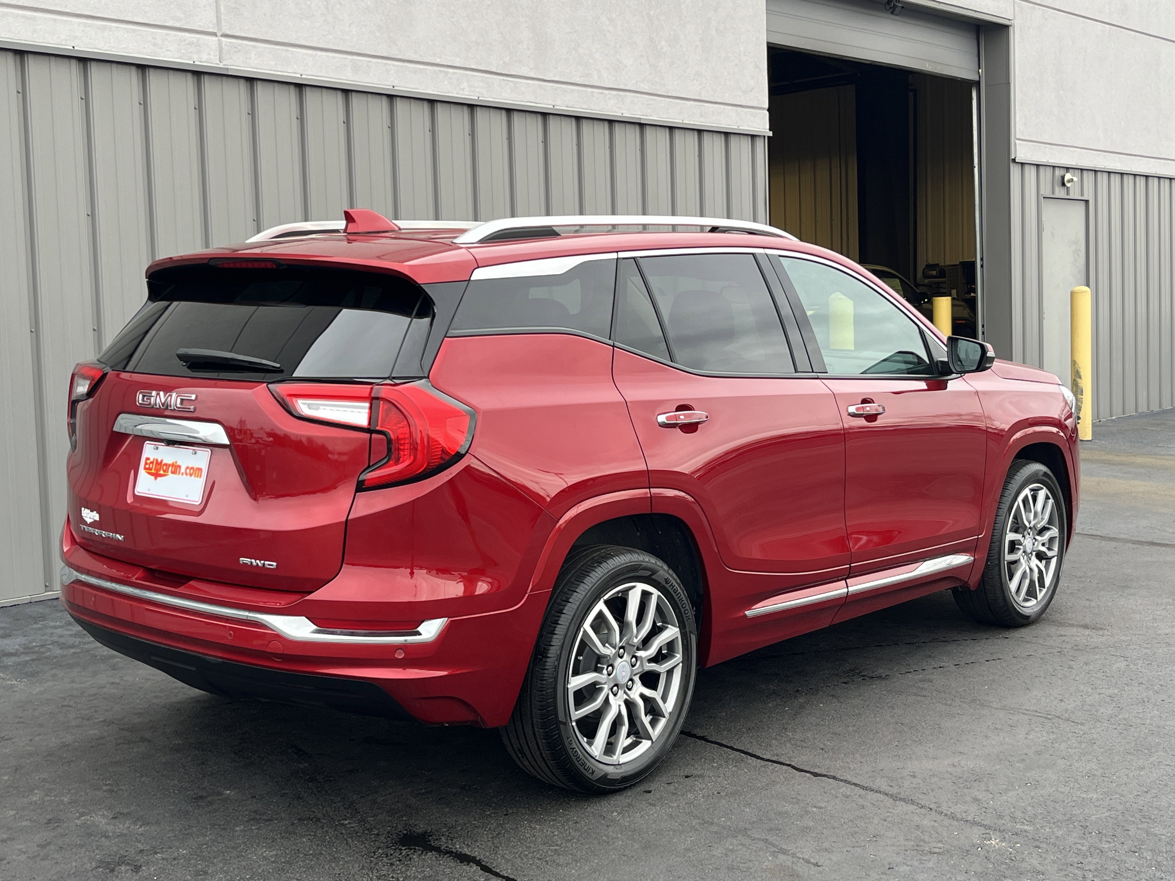 2023 GMC Terrain Denali