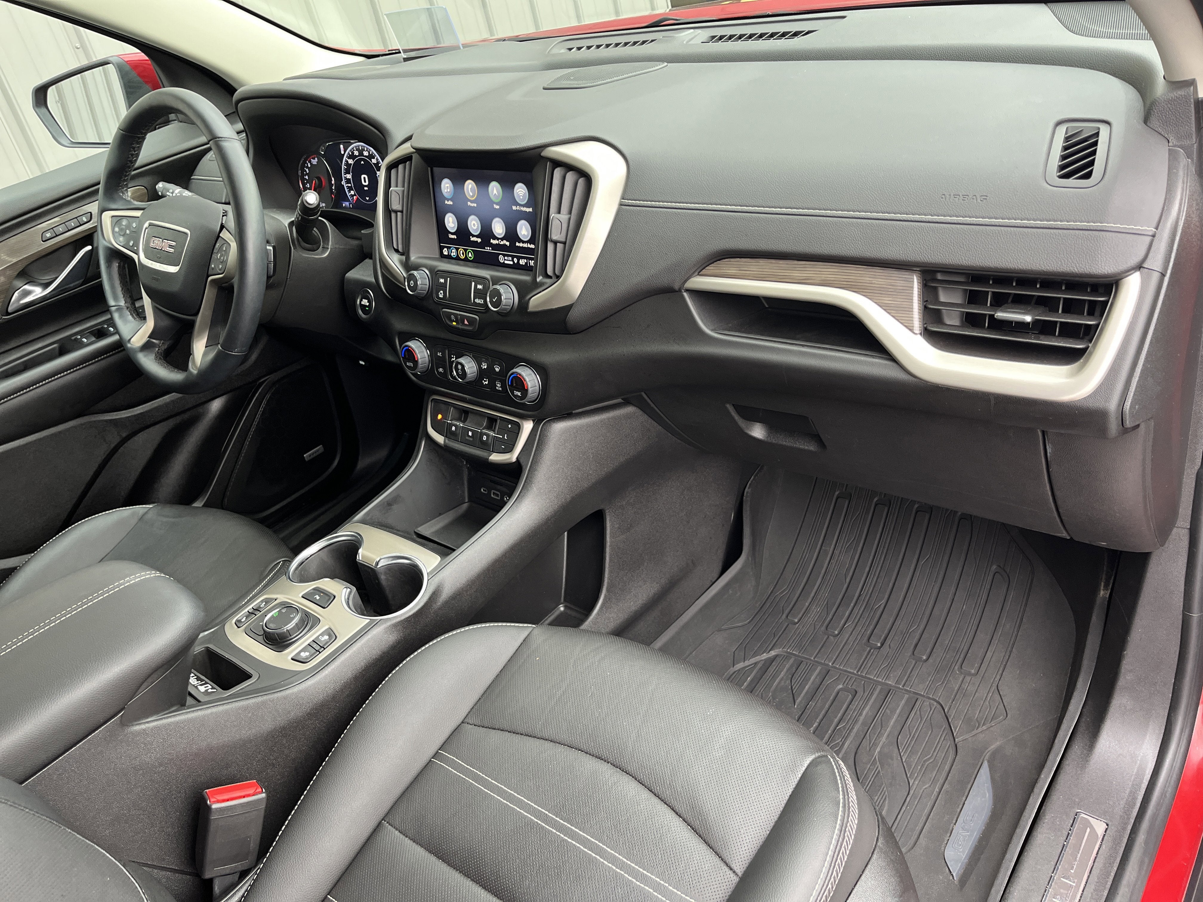 2023 GMC Terrain Denali