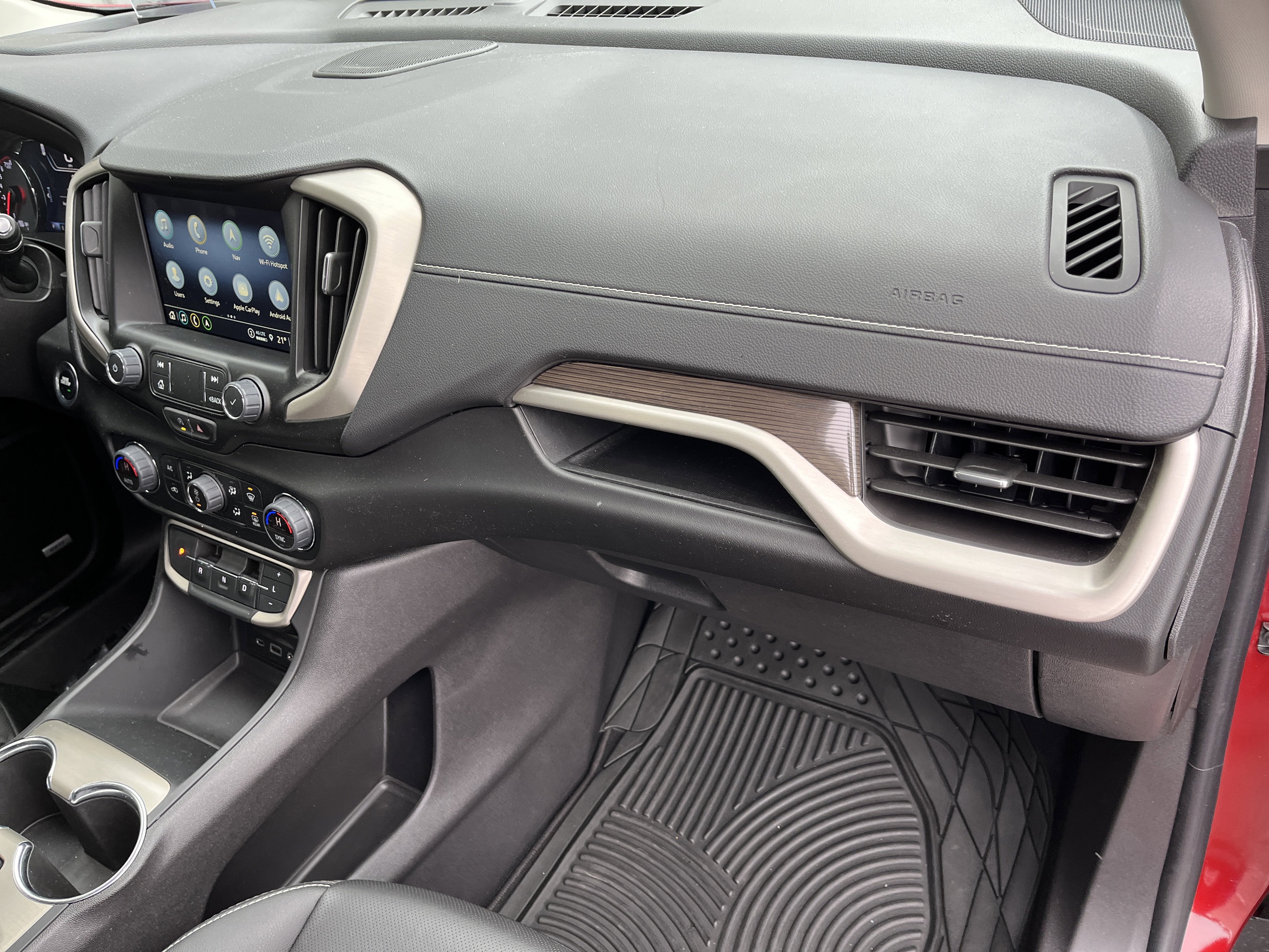 2024 GMC Terrain Denali