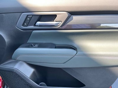 2027 GMC Terrain AWD AT4