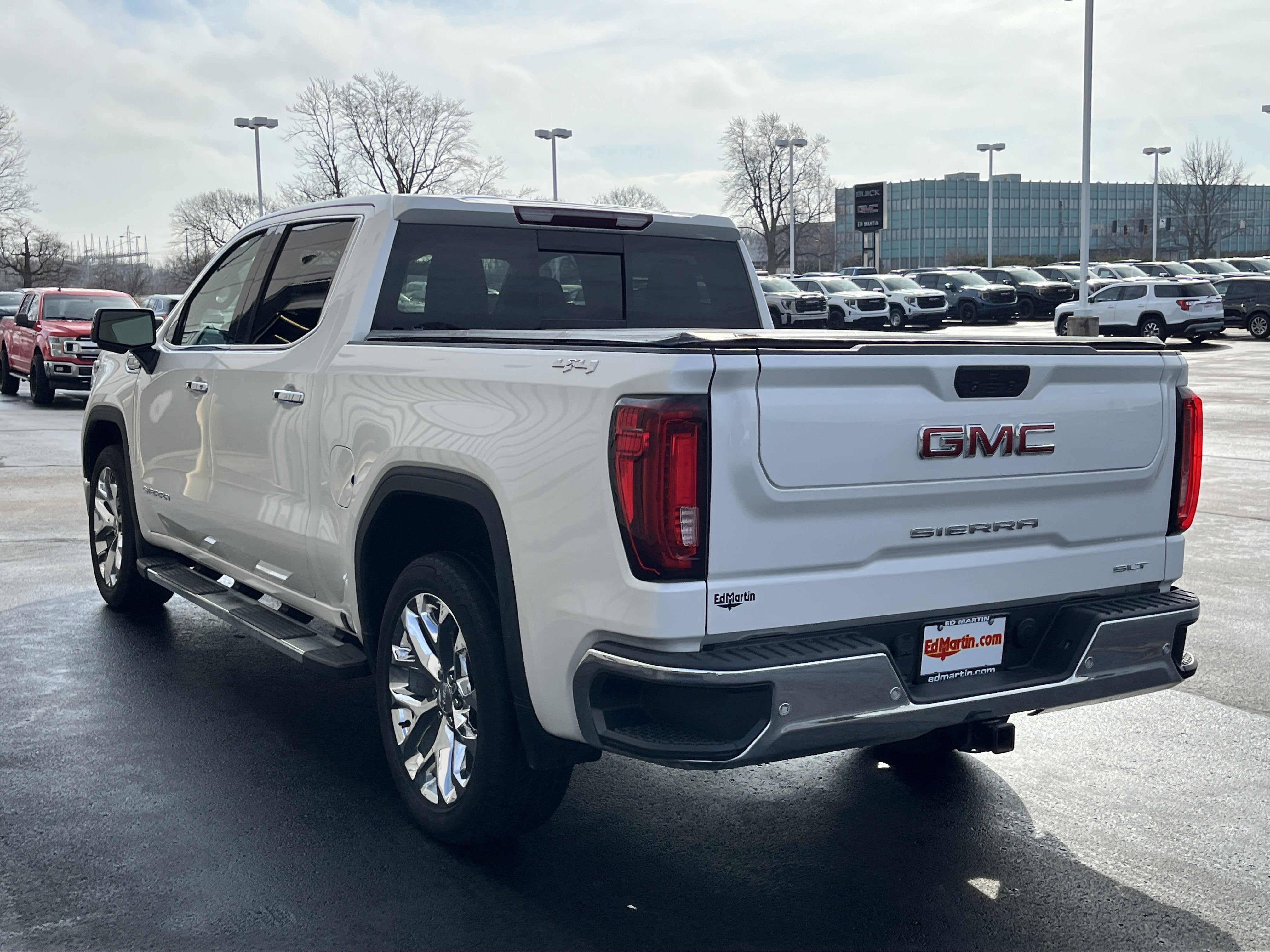 2020 GMC Sierra 1500 SLT