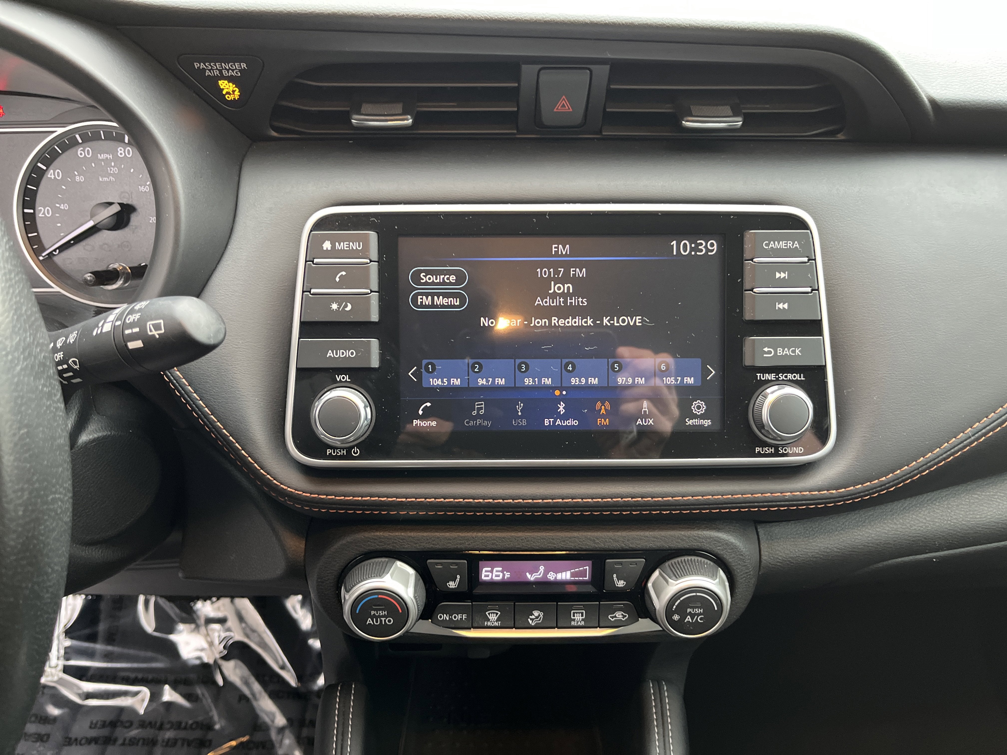 2020 Nissan Kicks SR