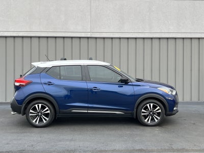 2020 Nissan Kicks SR