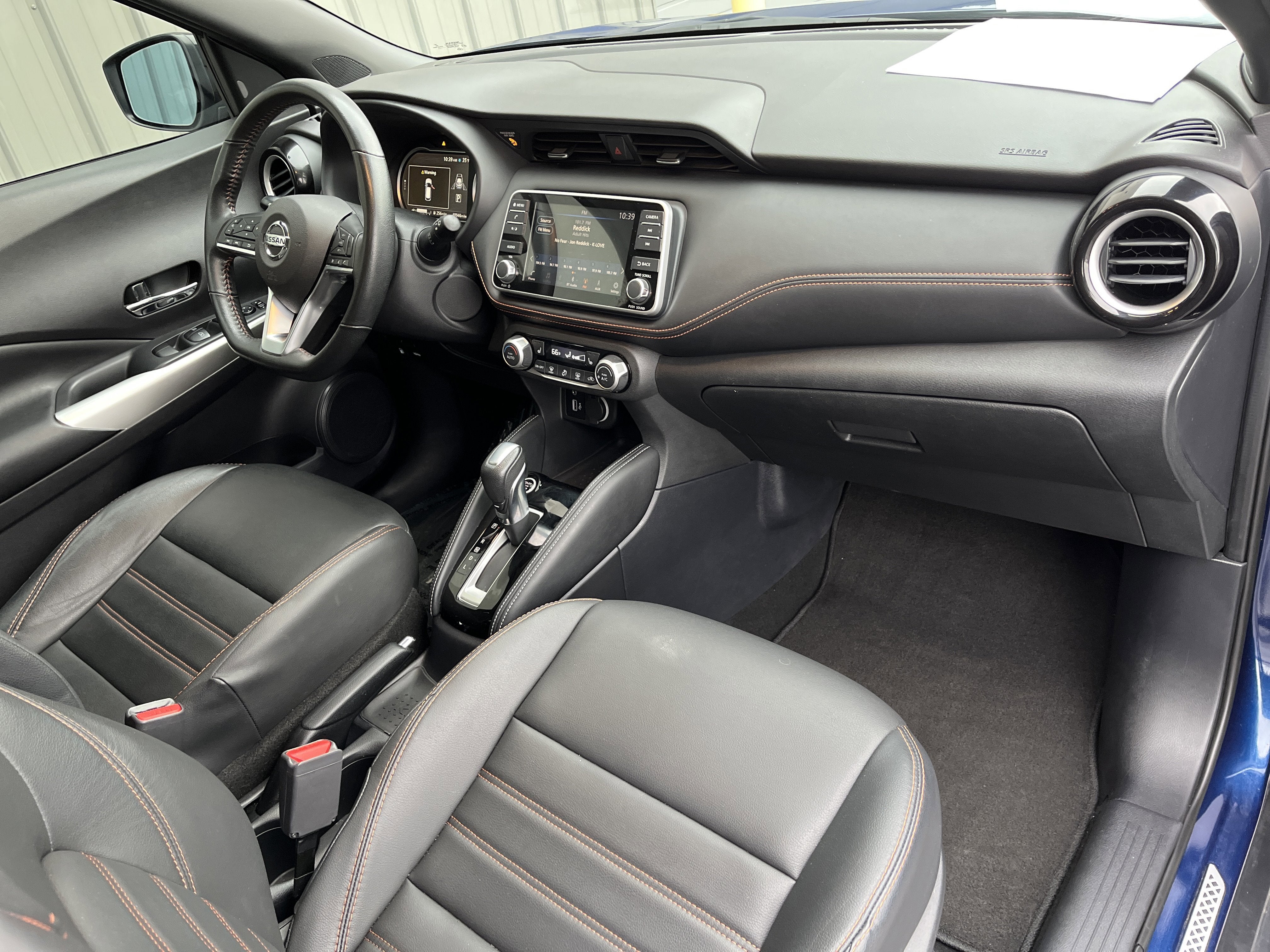 2020 Nissan Kicks SR