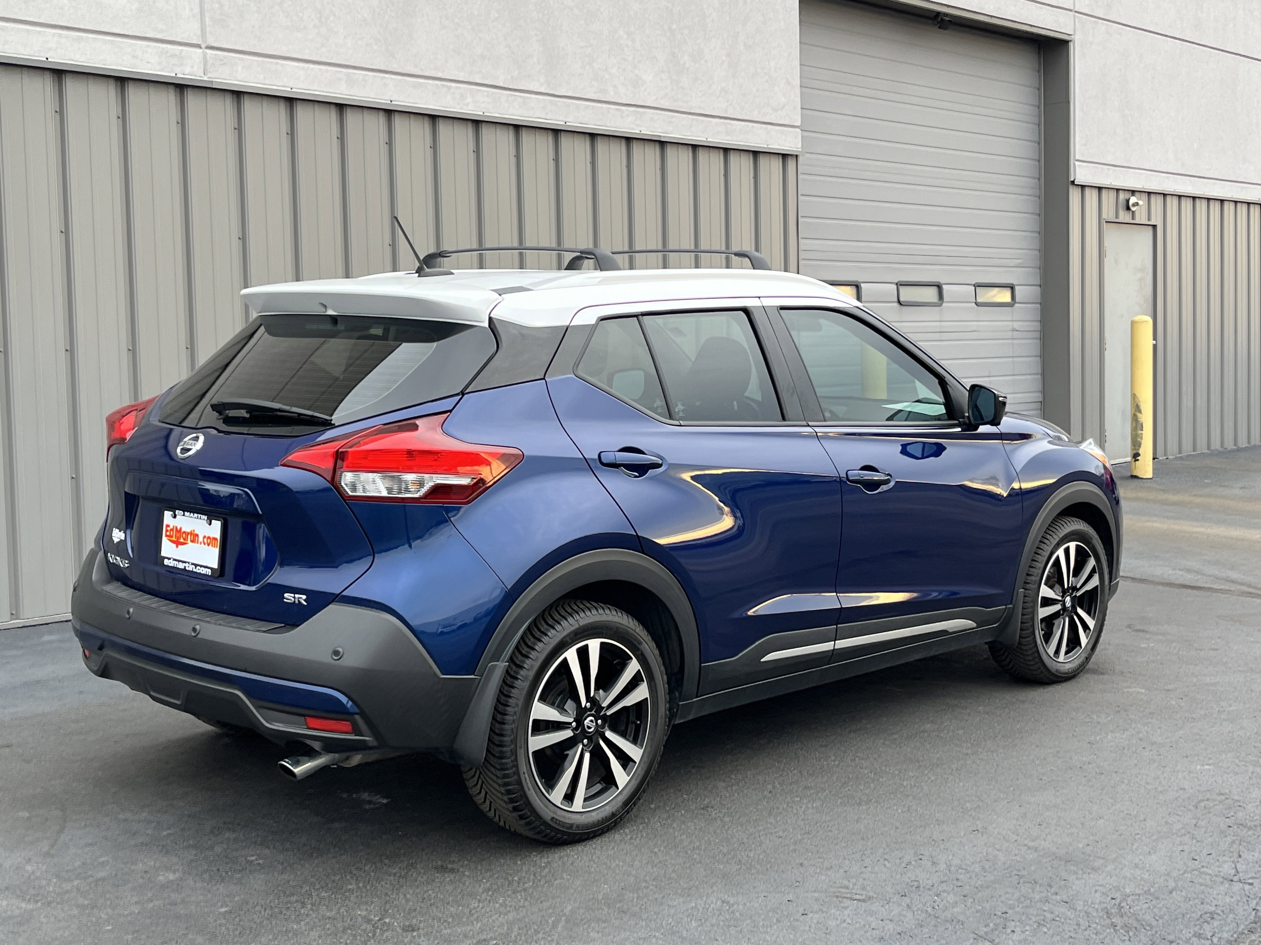 2020 Nissan Kicks SR