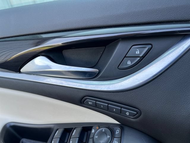 2022 Buick Enclave Premium