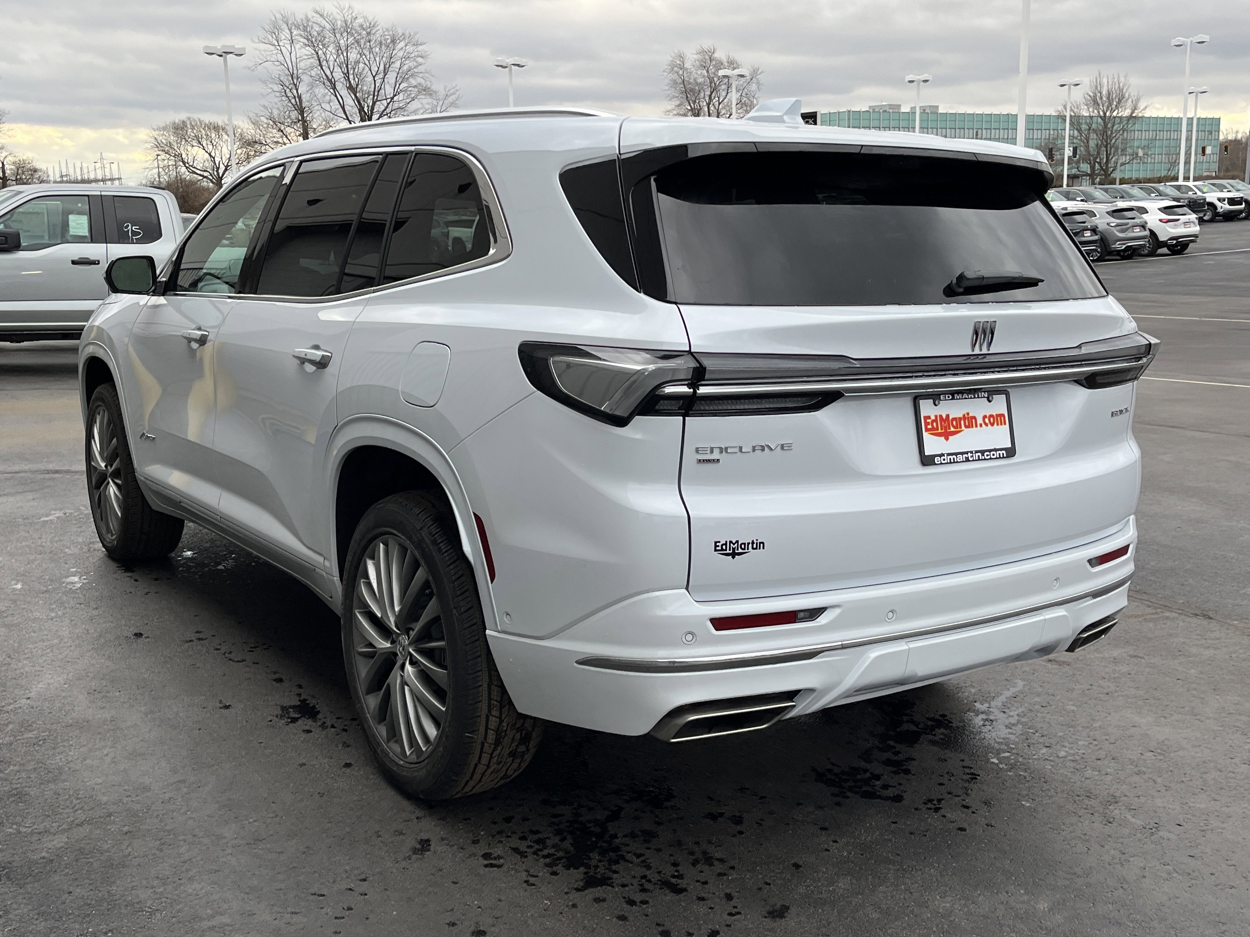 2026 Buick Enclave Avenir