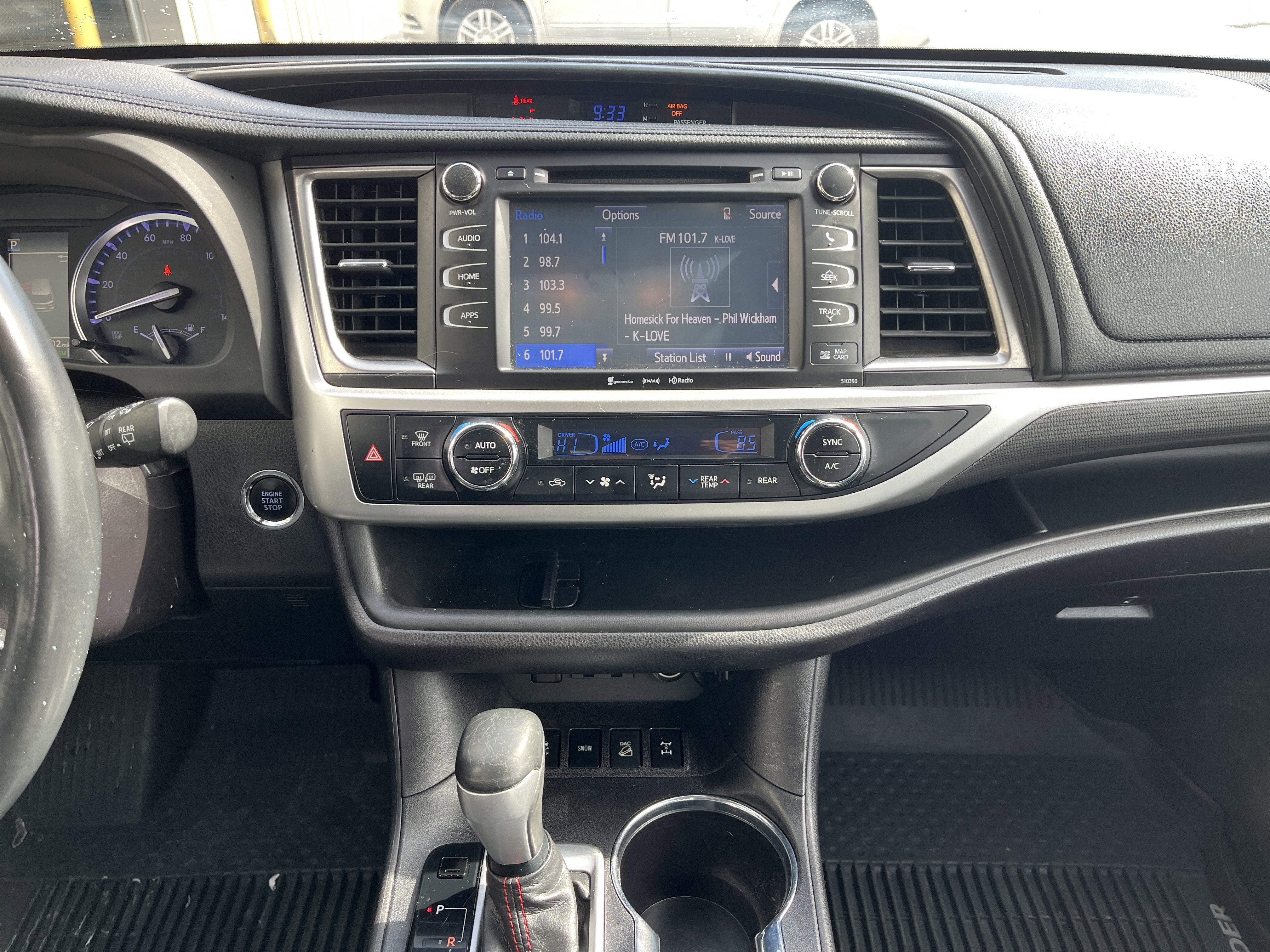 2019 Toyota Highlander SE