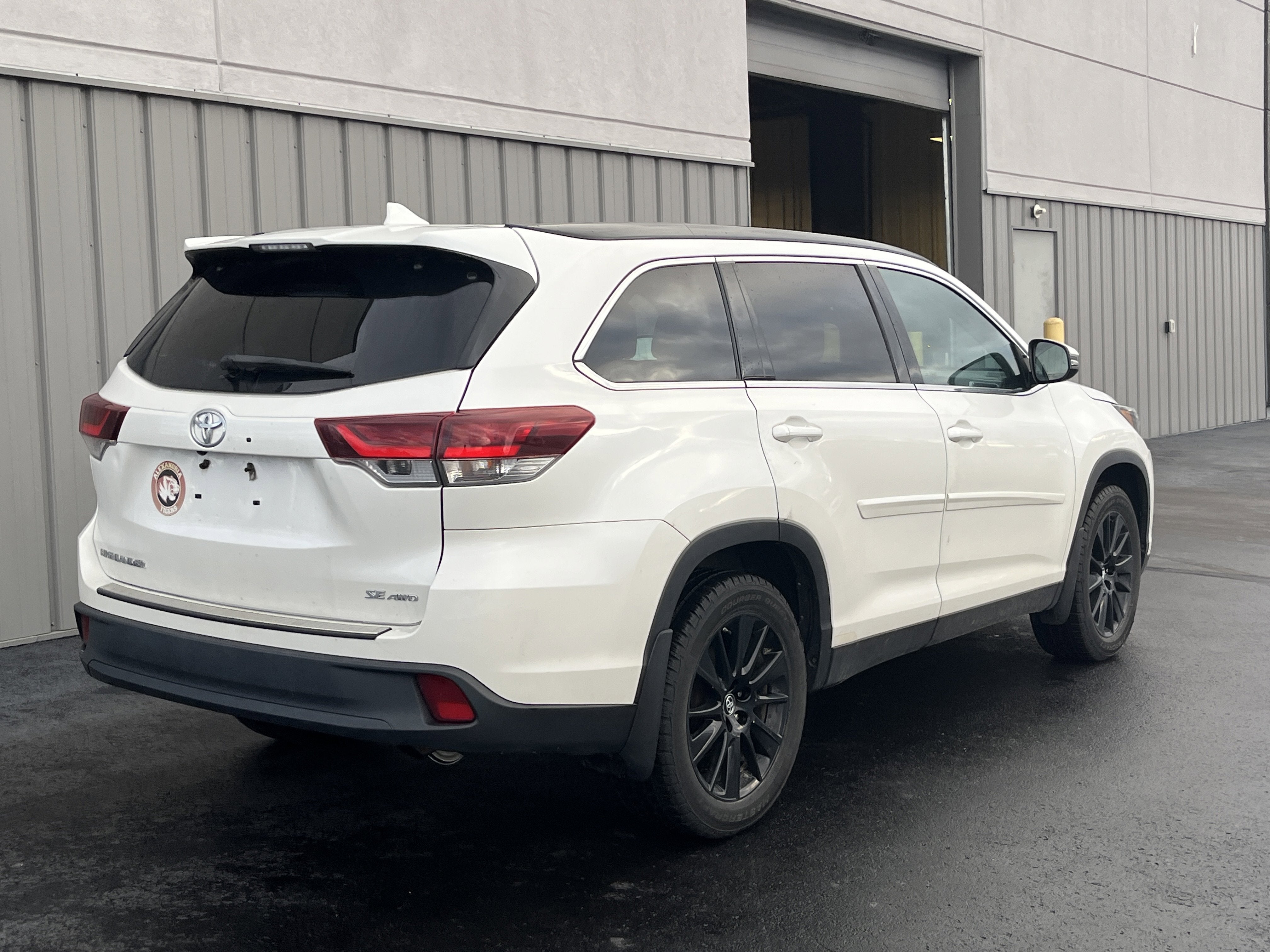 2019 Toyota Highlander SE
