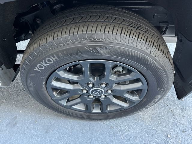 2023 Toyota Sequoia SR5