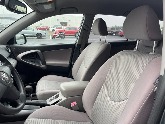 2006 Toyota RAV4 Base