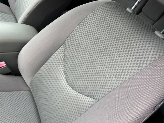2006 Toyota RAV4 Base