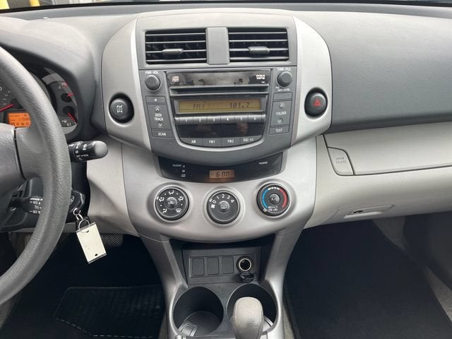 2006 Toyota RAV4 Base