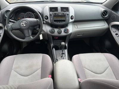 2006 Toyota RAV4 Base