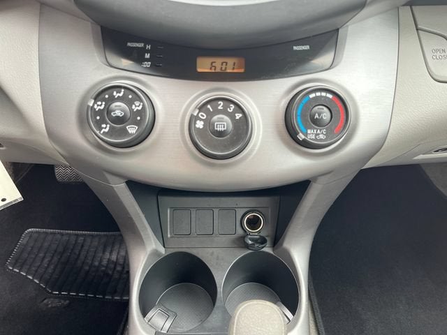 2006 Toyota RAV4 Base