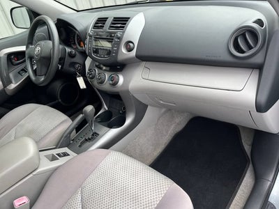 2006 Toyota RAV4 Base