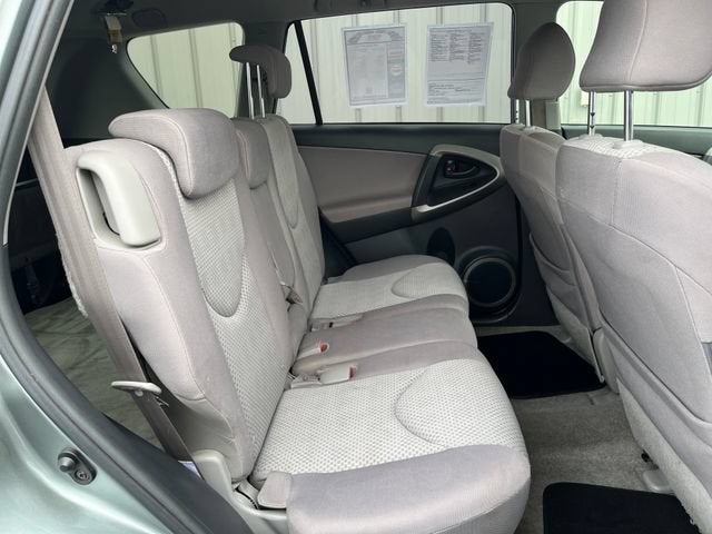 2006 Toyota RAV4 Base