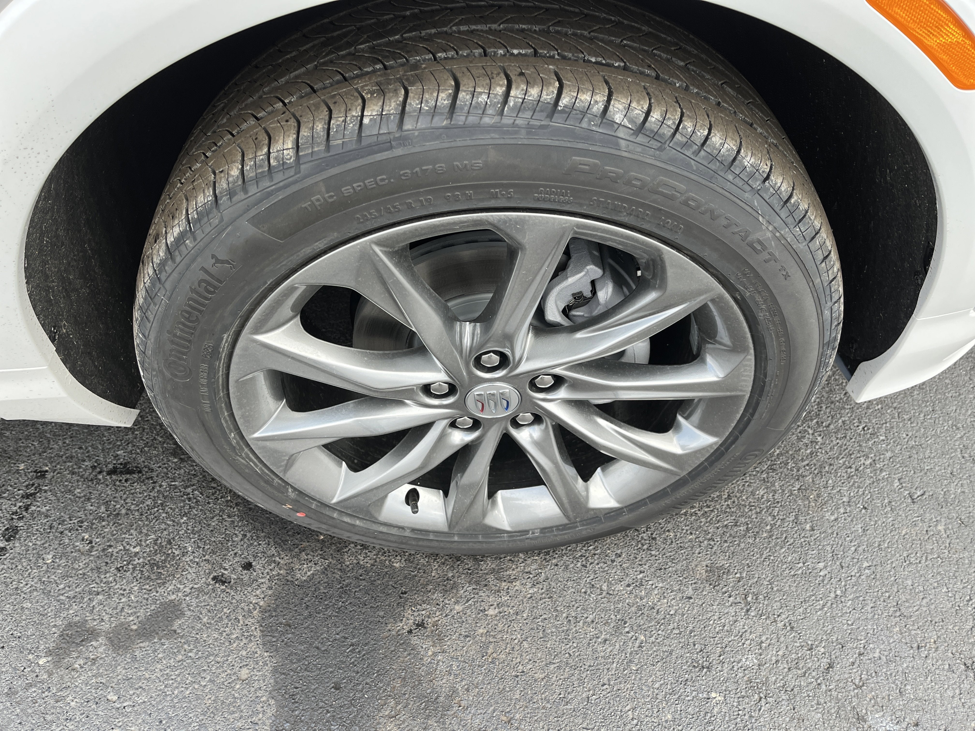 2026 Buick Encore GX Avenir