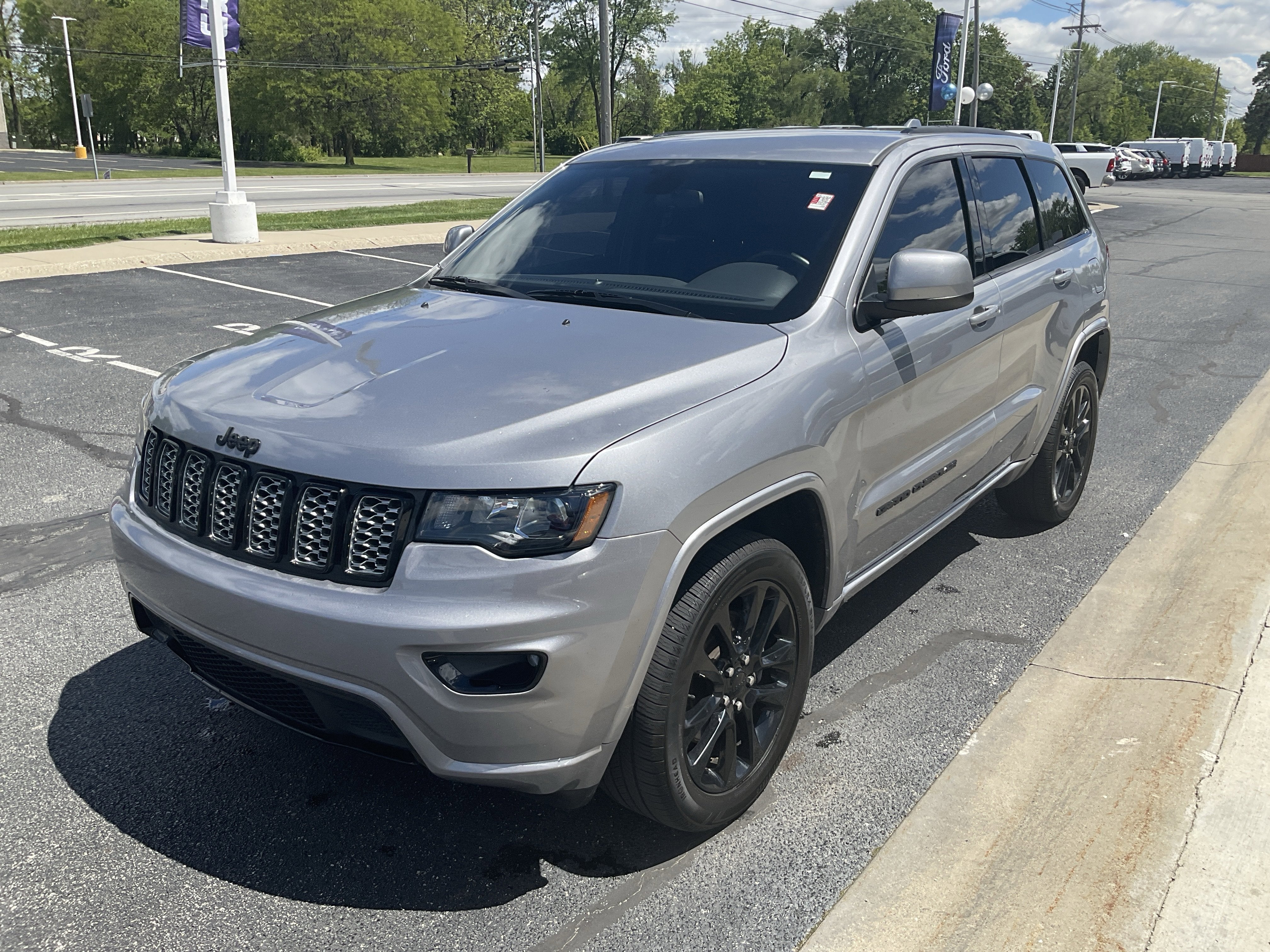 2021 Jeep Grand Cherokee Laredo X