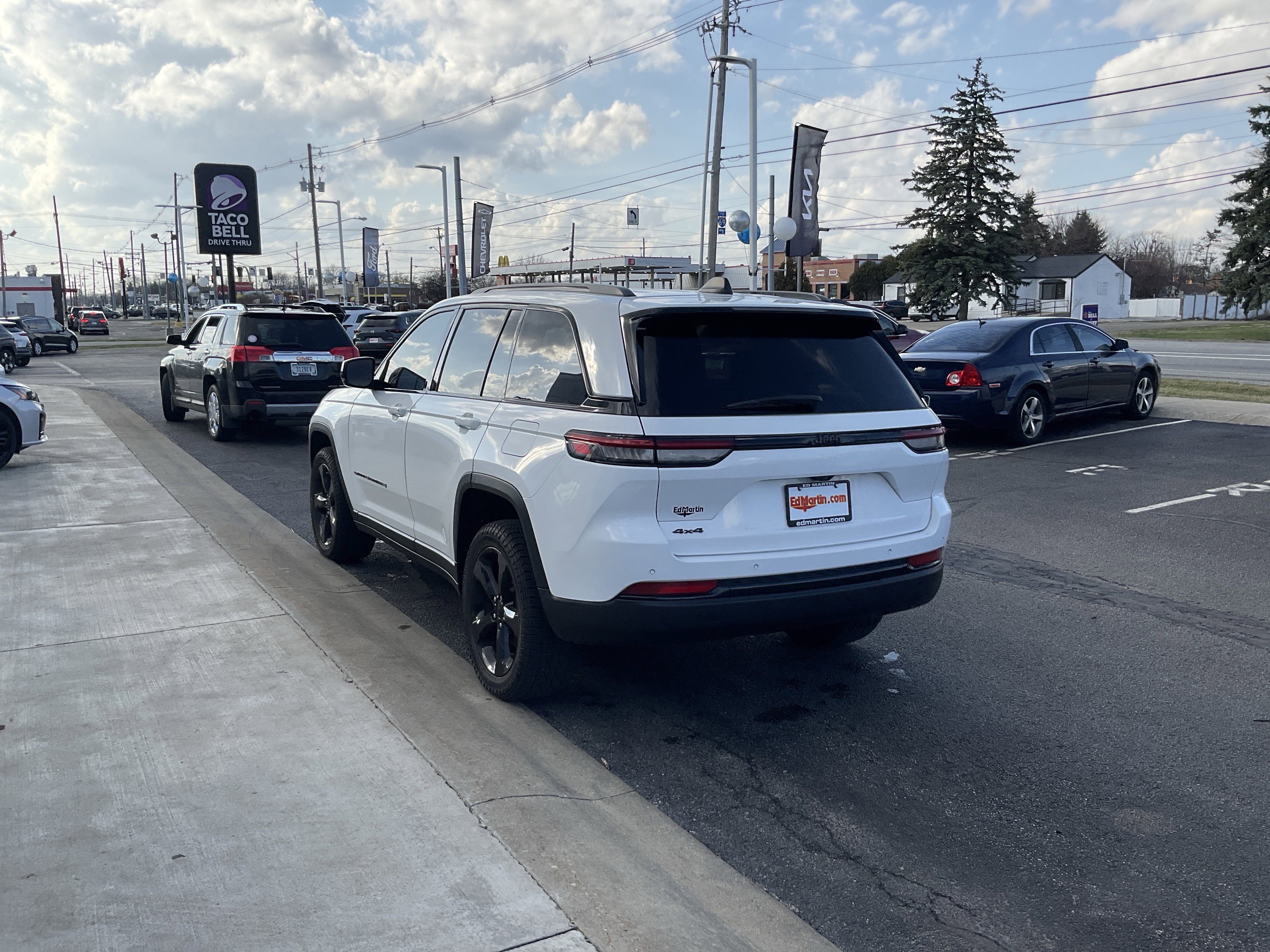 2023 Jeep Grand Cherokee Altitude X