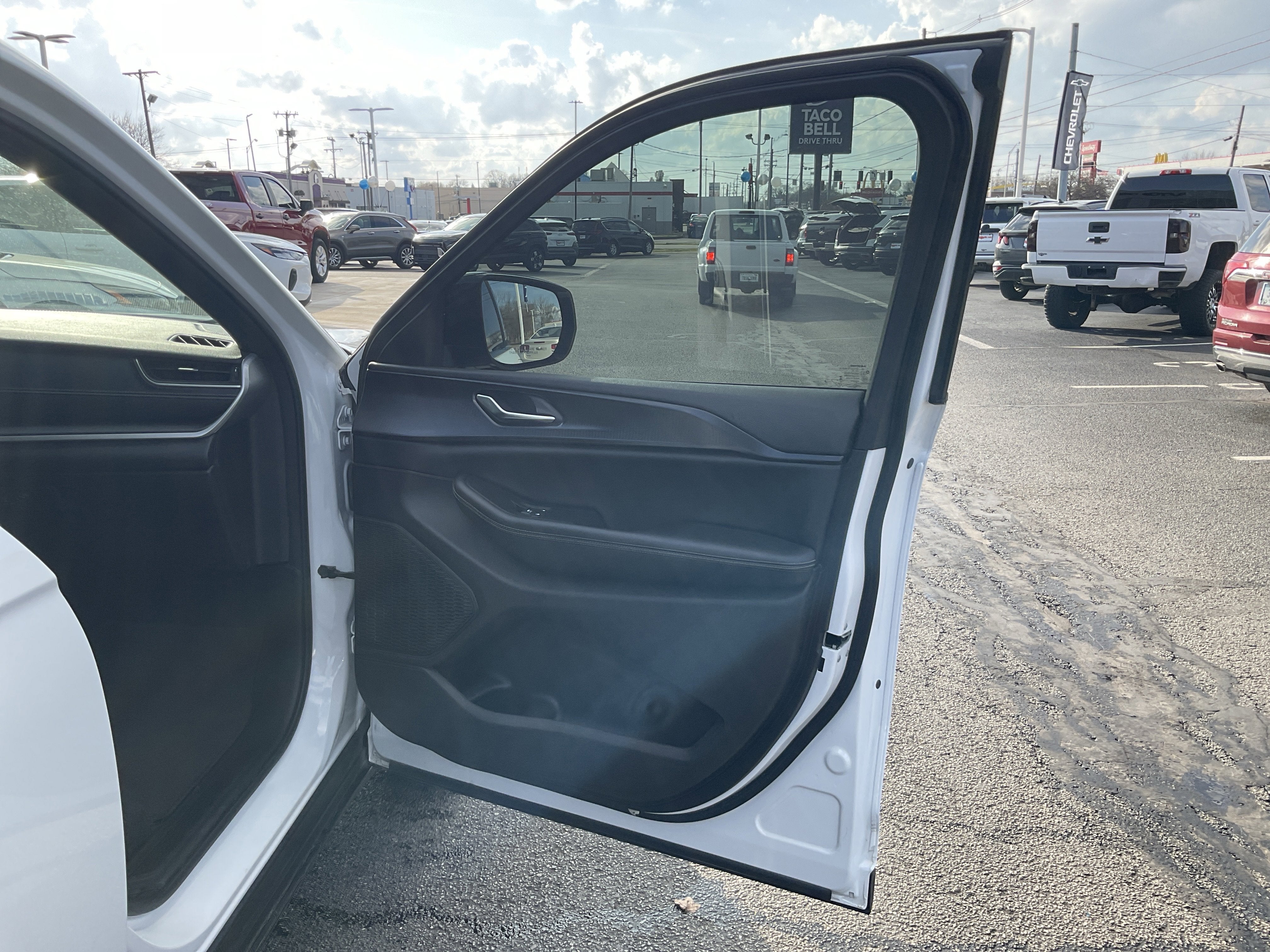 2023 Jeep Grand Cherokee Altitude X