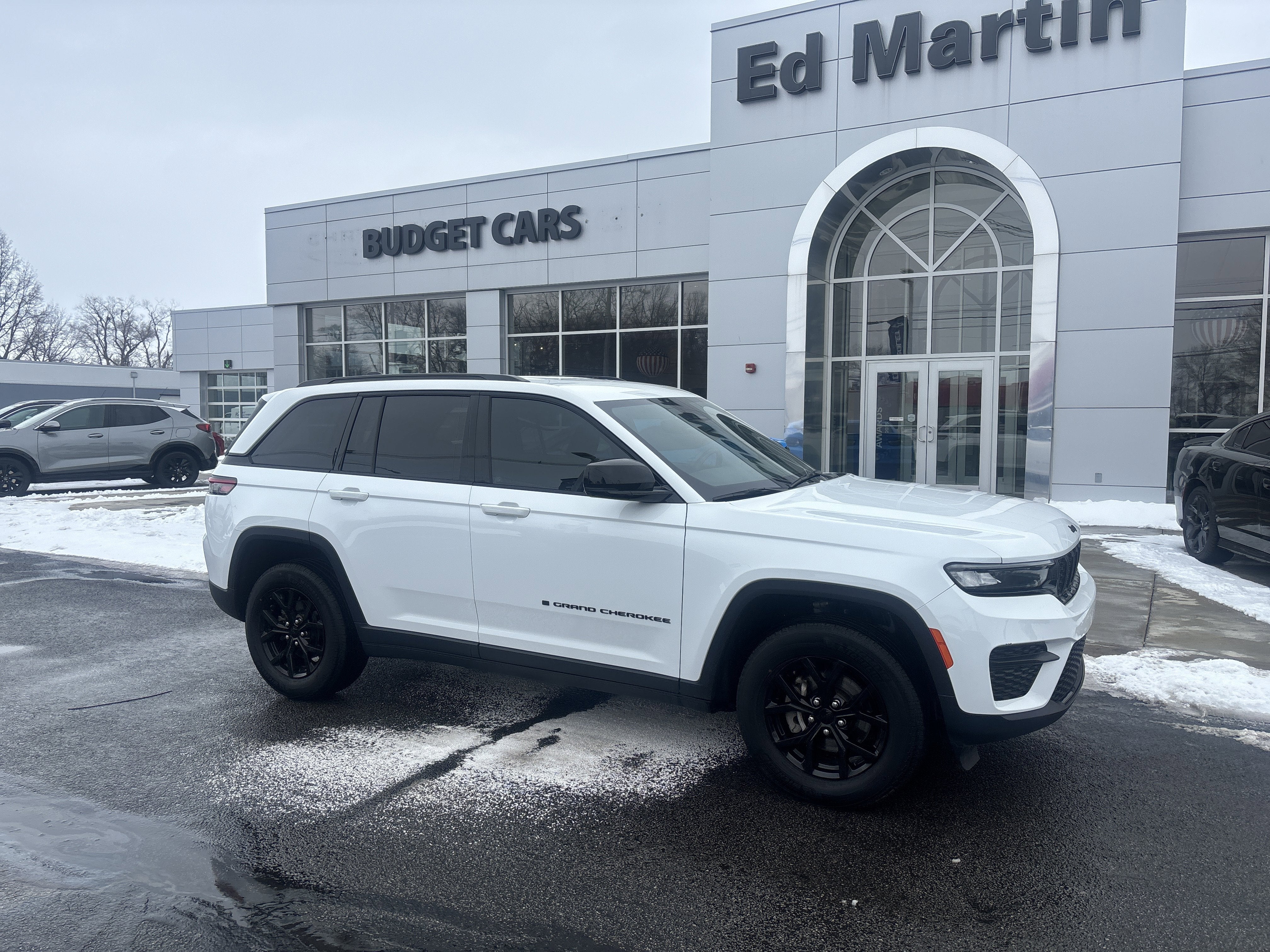 2024 Jeep Grand Cherokee Altitude