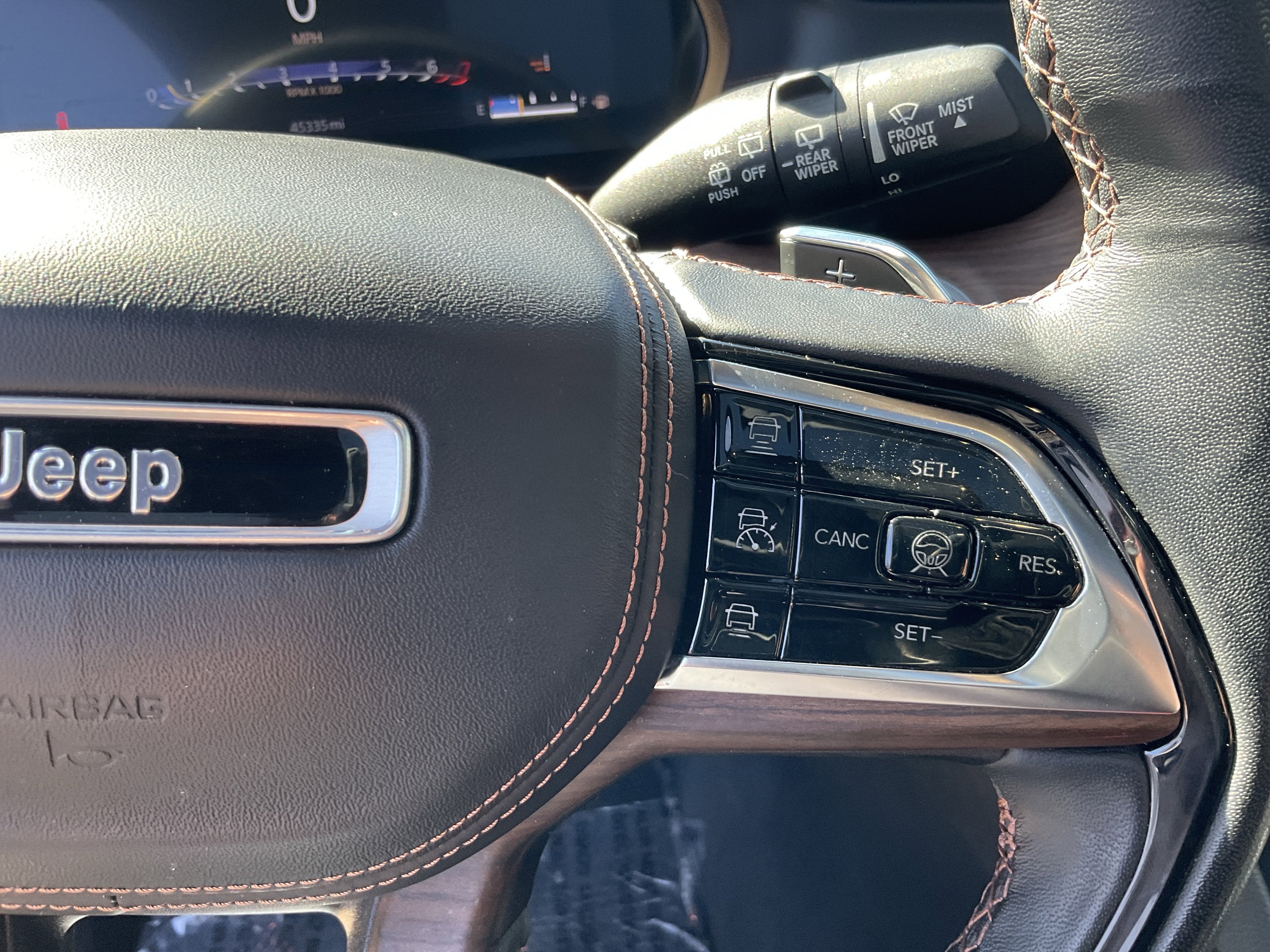 2023 Jeep Grand Cherokee L Summit