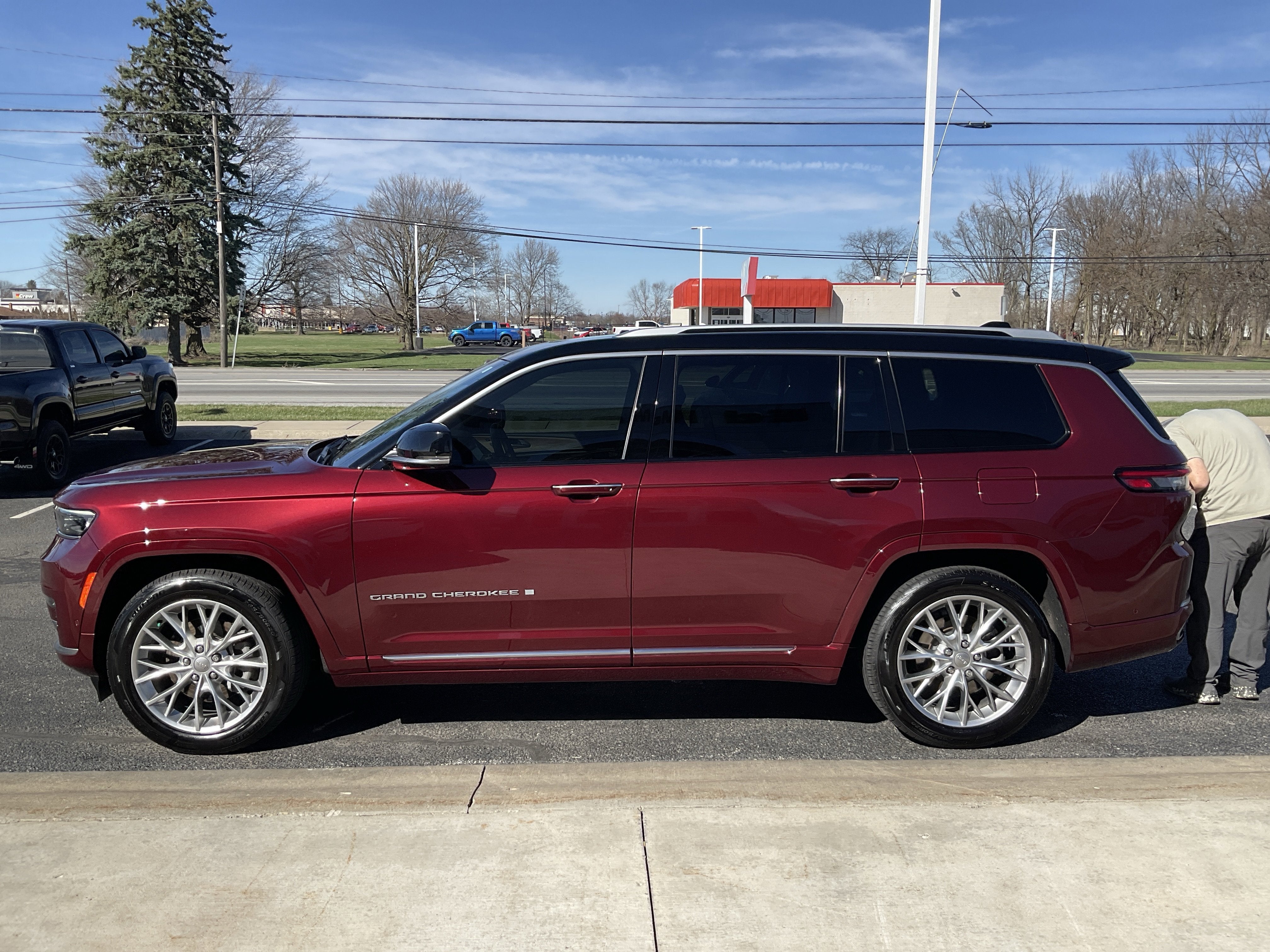 2023 Jeep Grand Cherokee L Summit