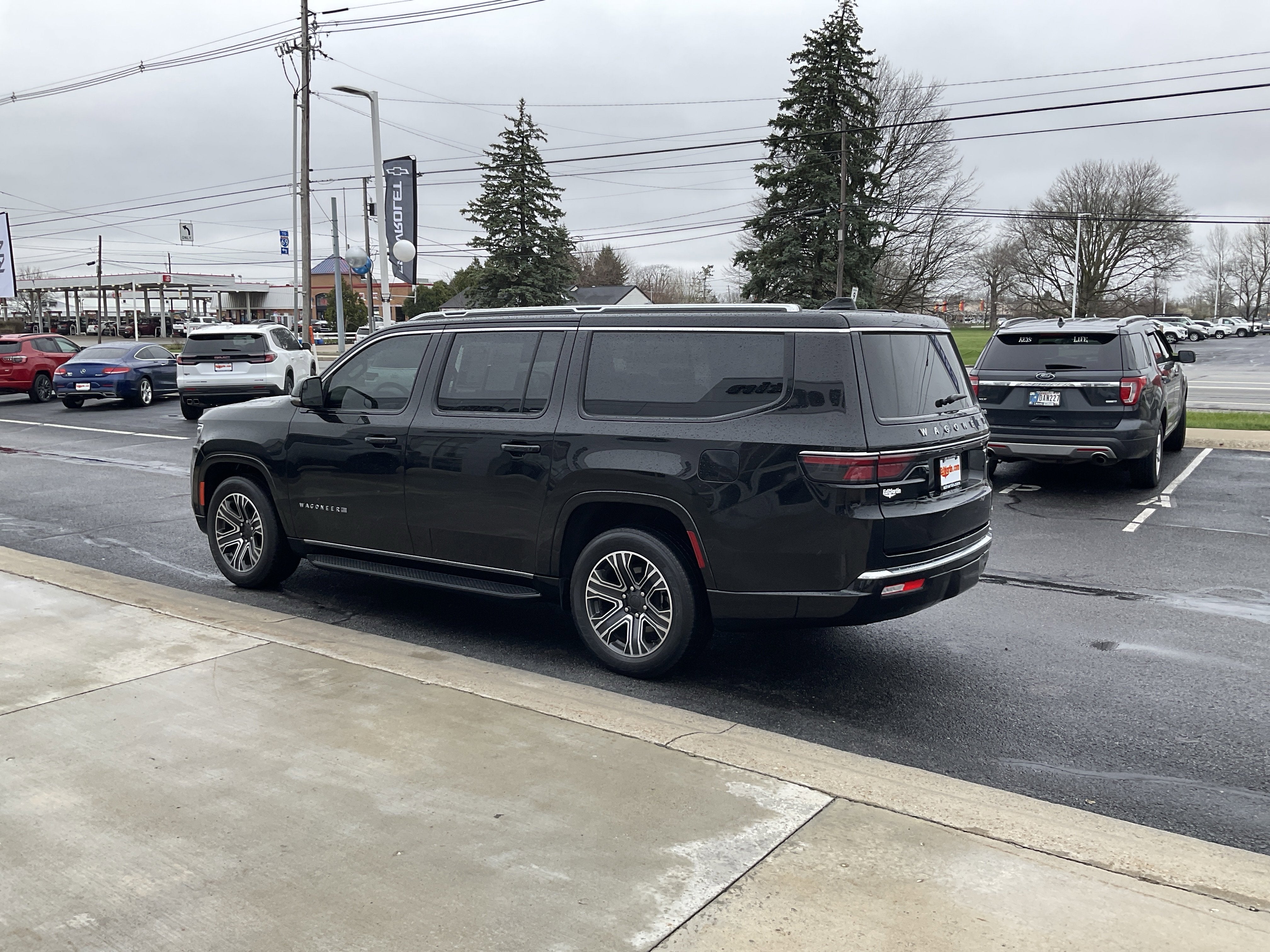 2024 Jeep Wagoneer L Series II