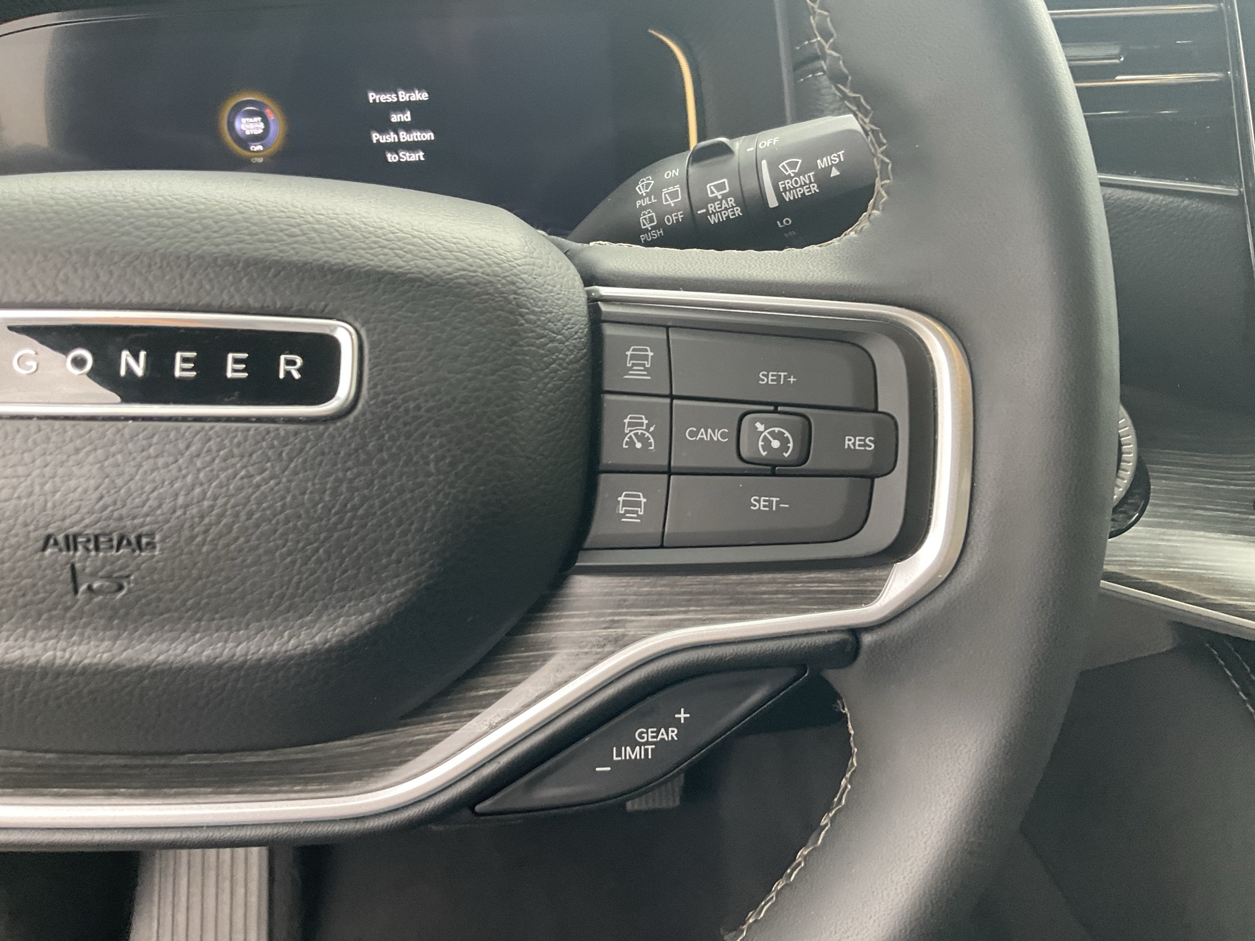 2024 Jeep Wagoneer Series II