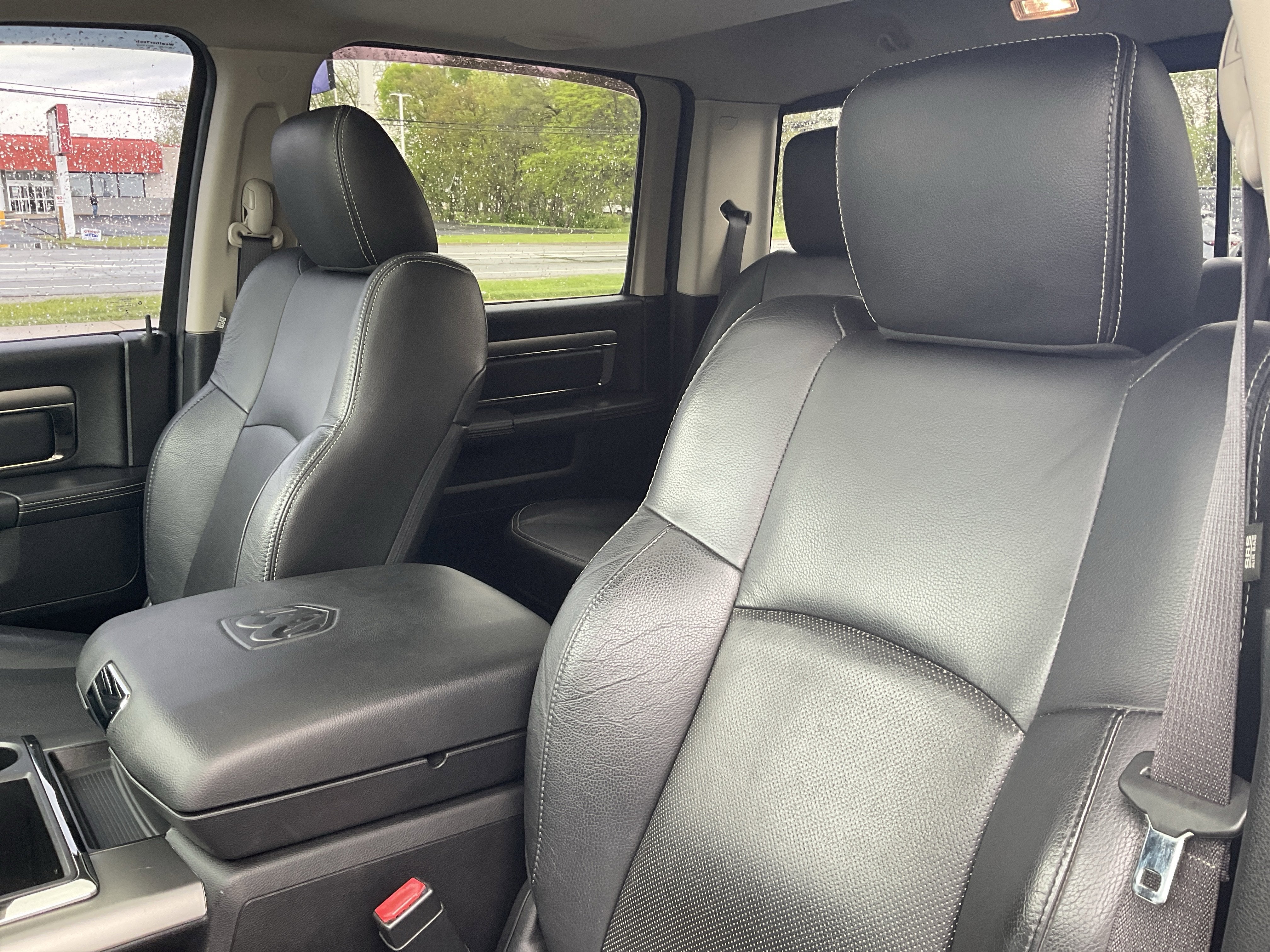 2015 RAM 1500 Sport