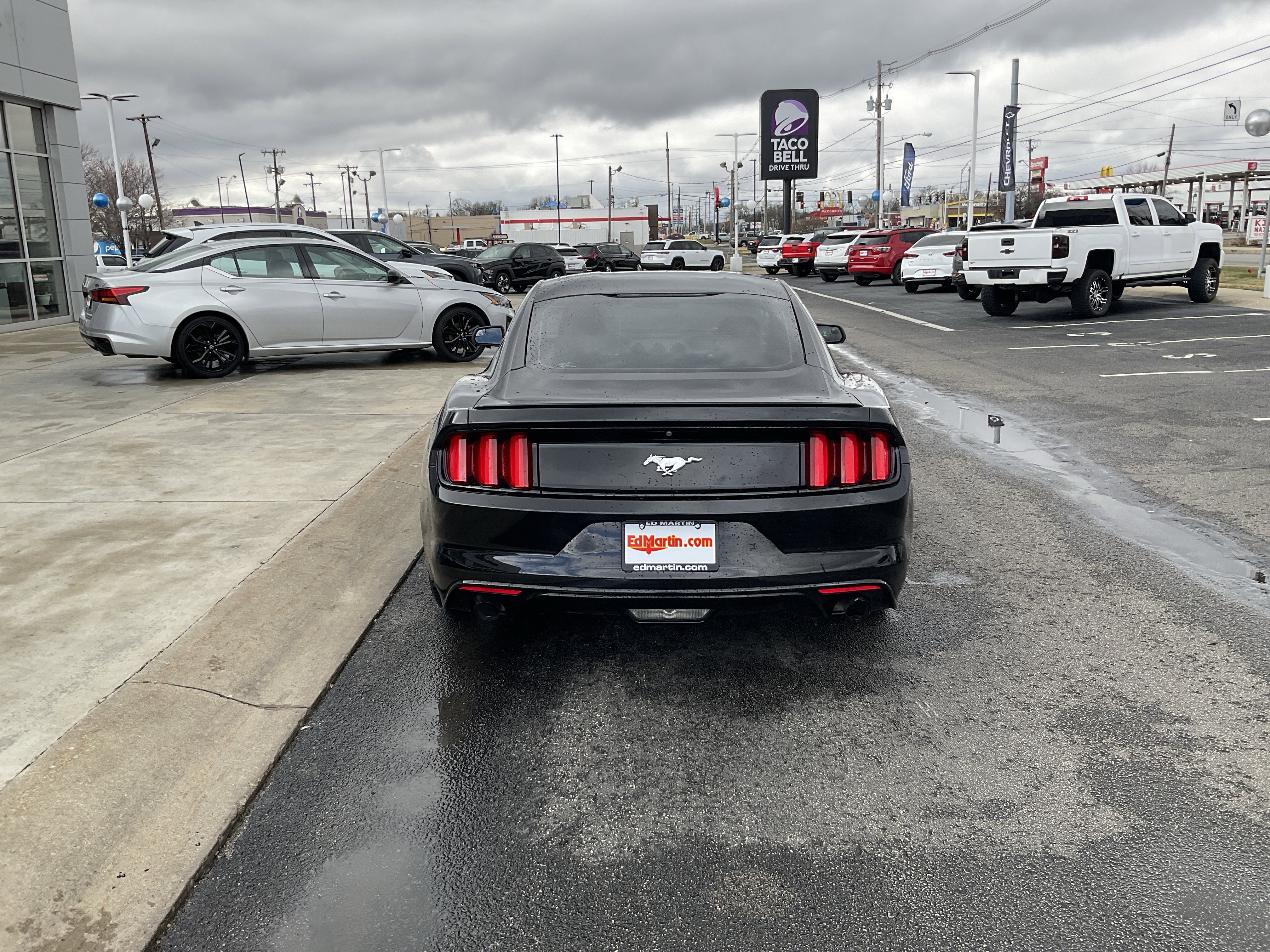 2017 Ford Mustang EcoBoost