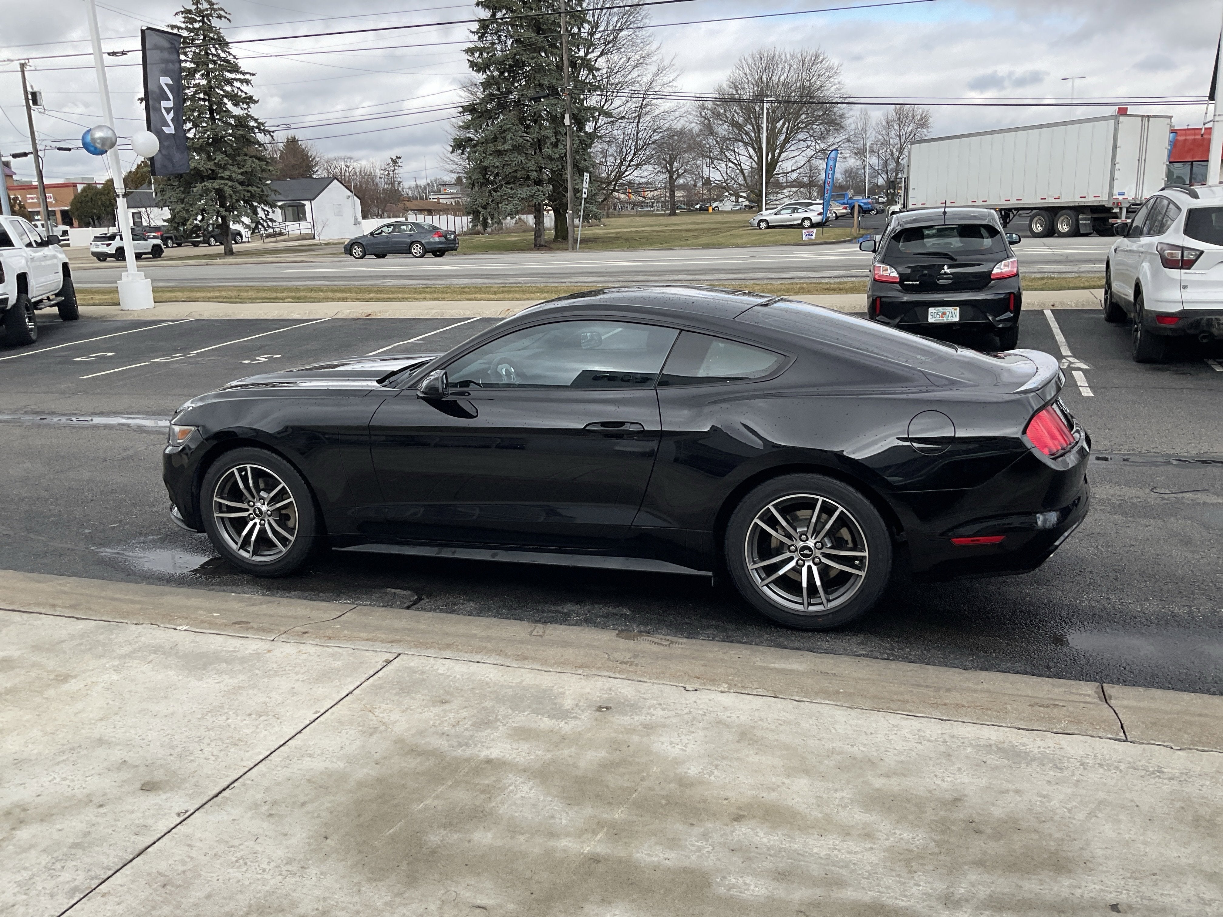 2017 Ford Mustang EcoBoost