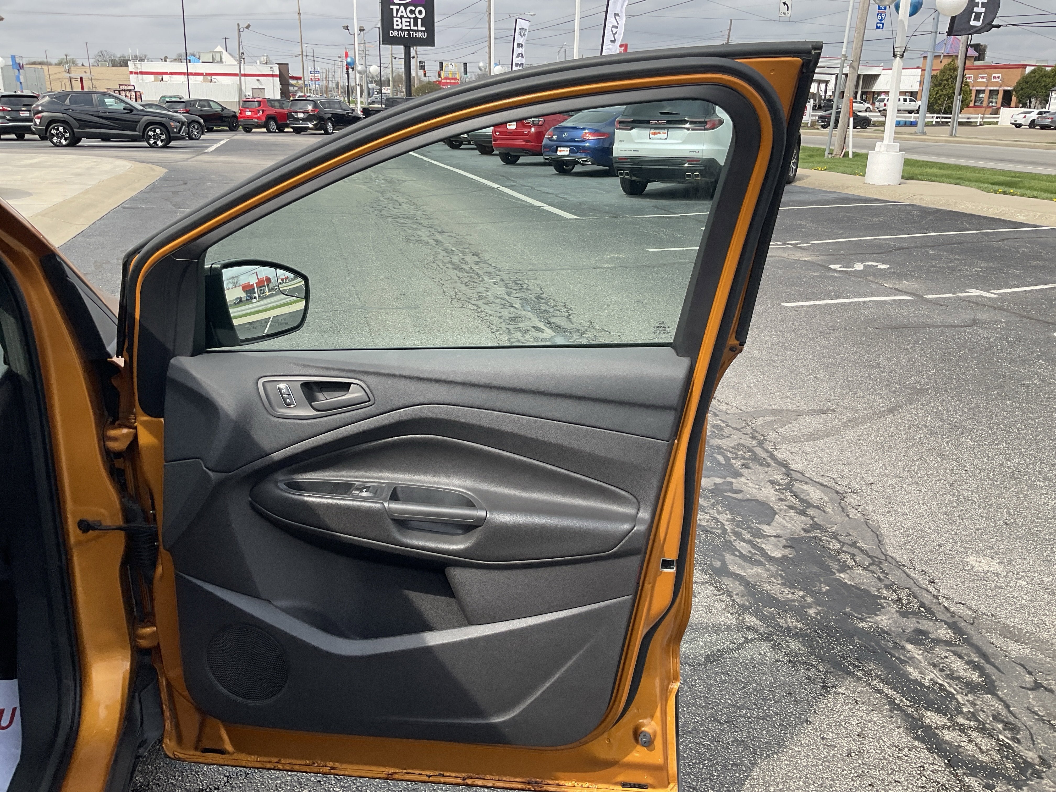 2016 Ford Escape S