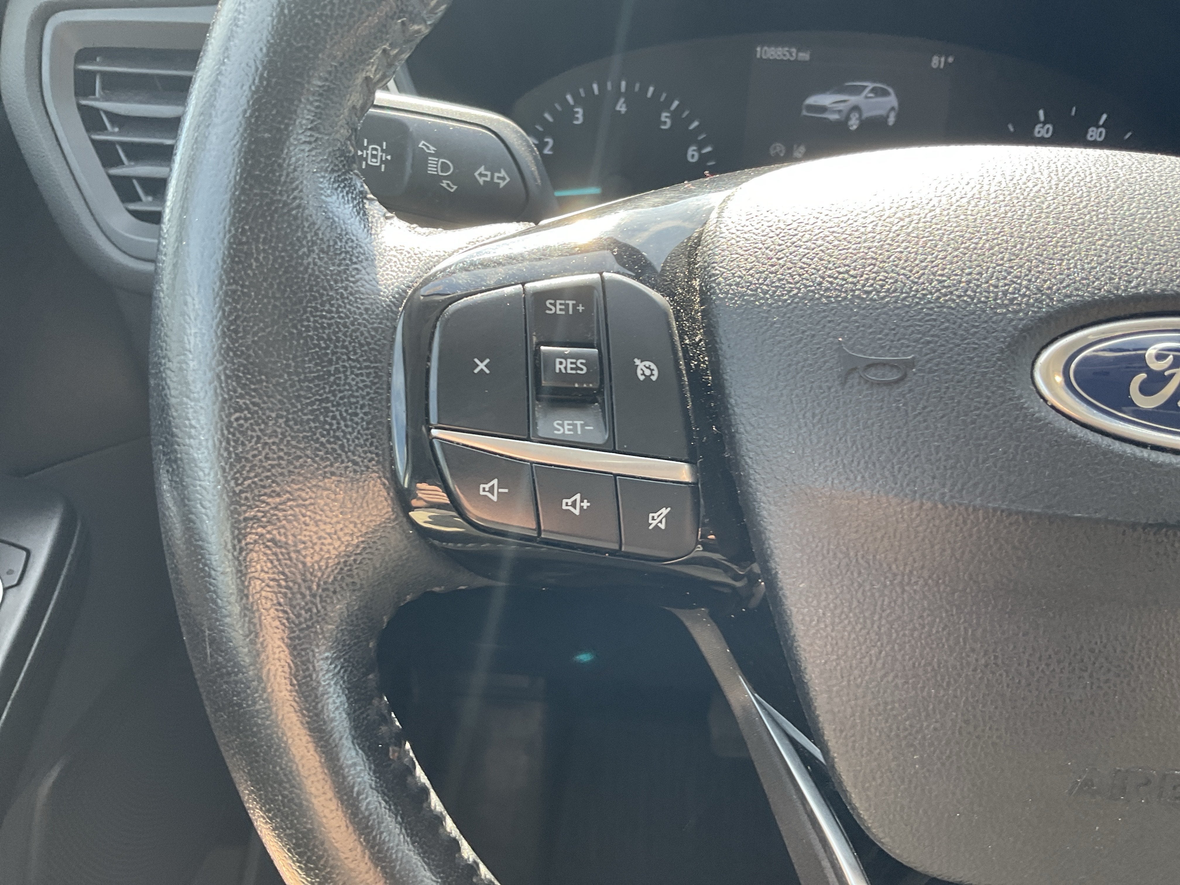 2021 Ford Escape SE