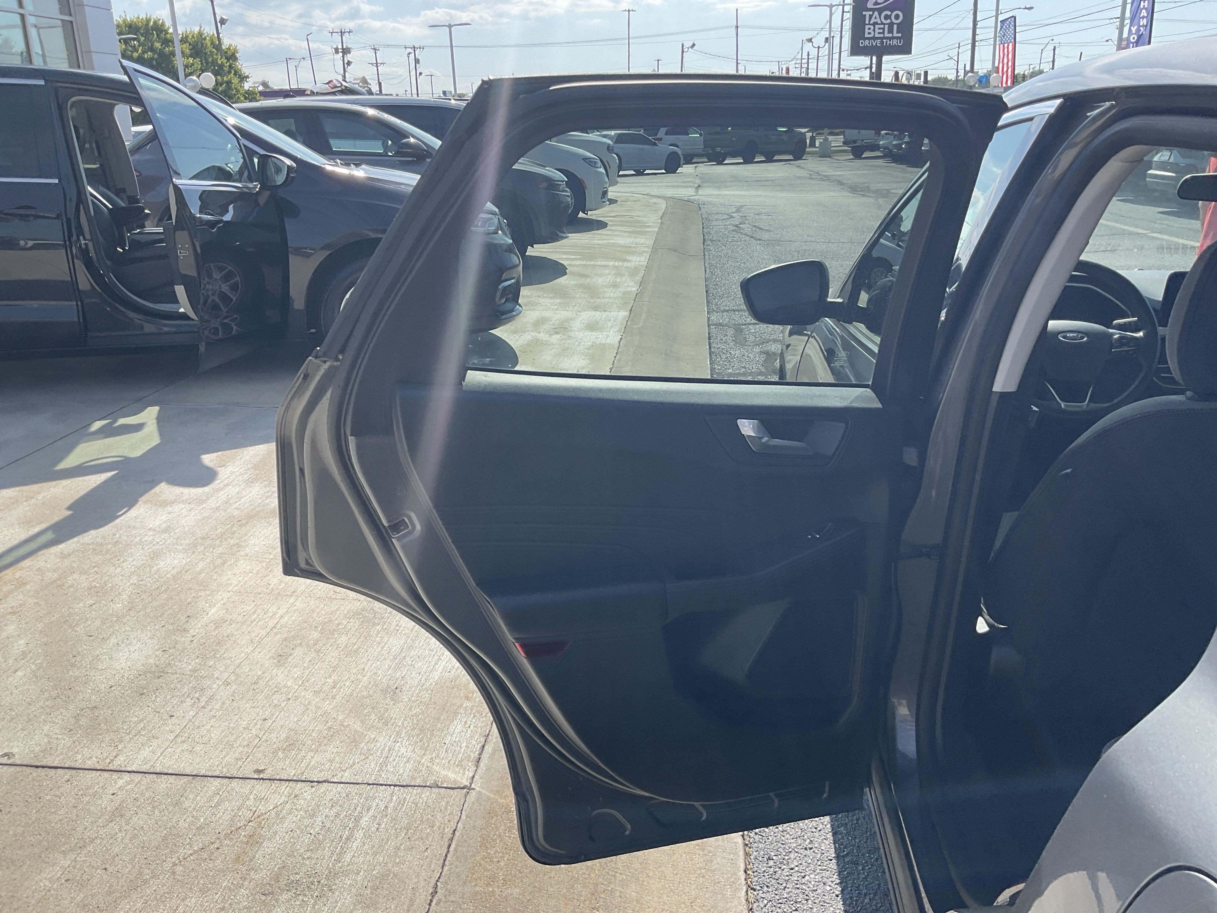 2021 Ford Escape SE