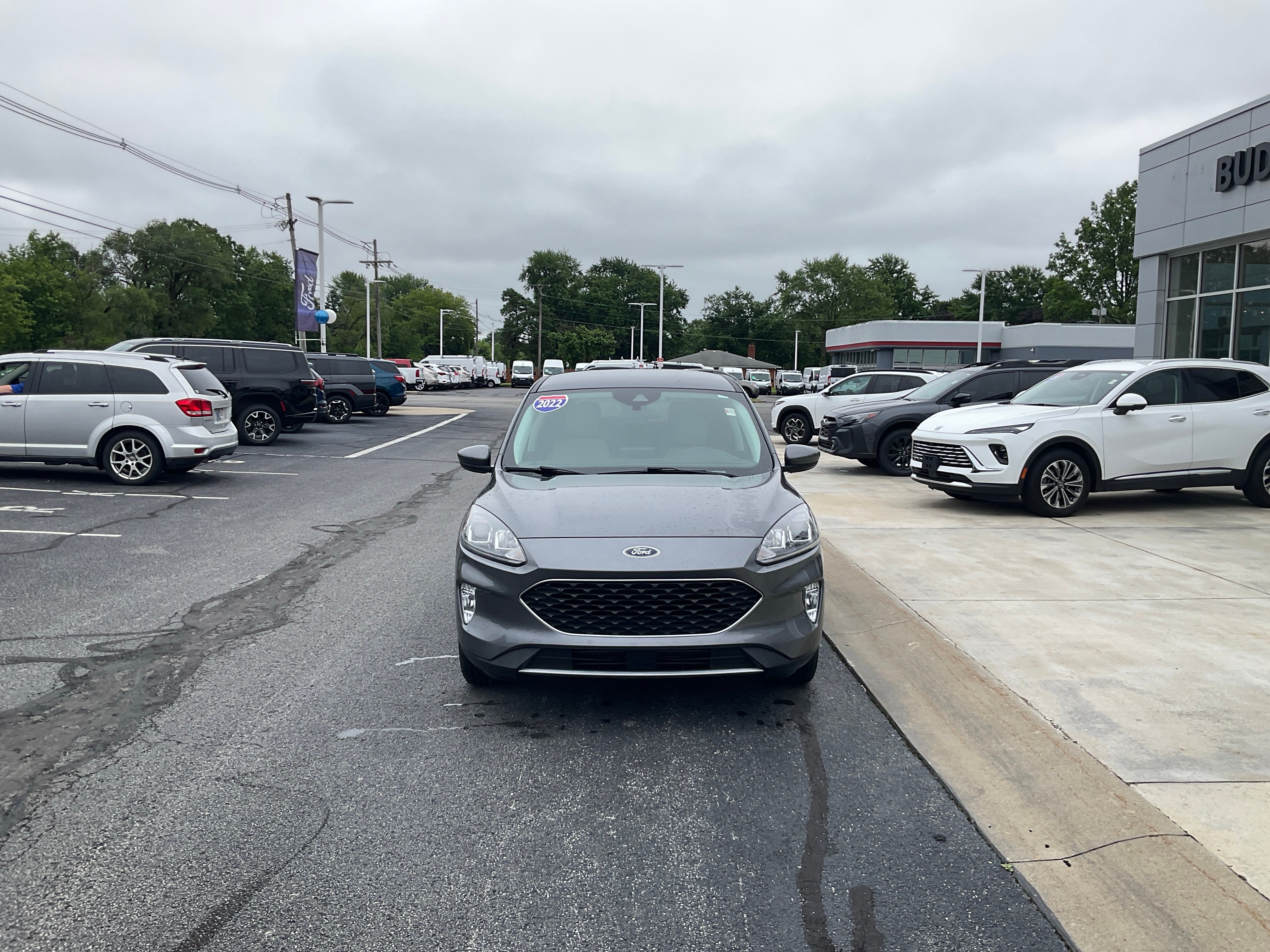 2022 Ford Escape SEL