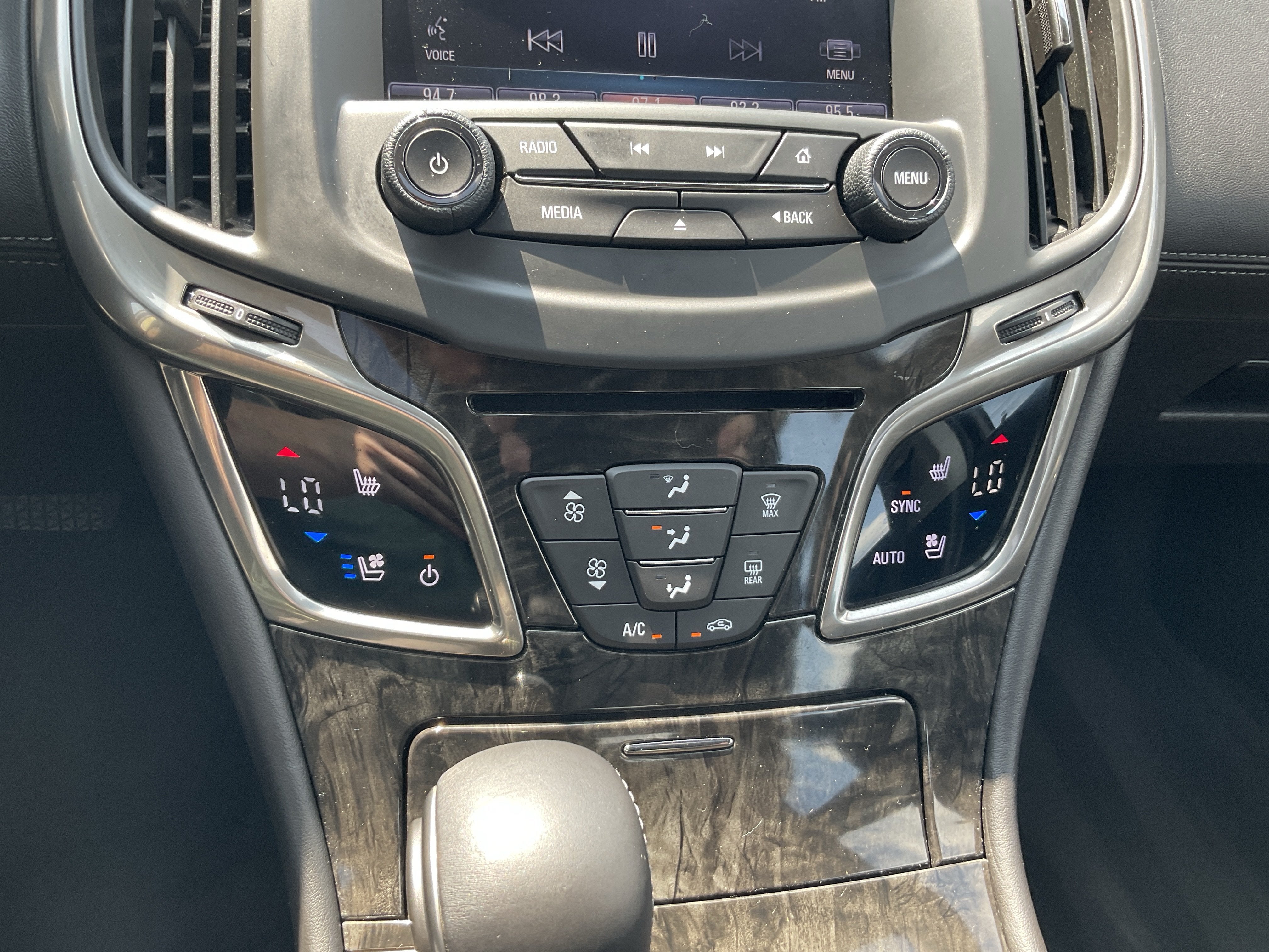 2015 Buick LaCrosse Premium II Group