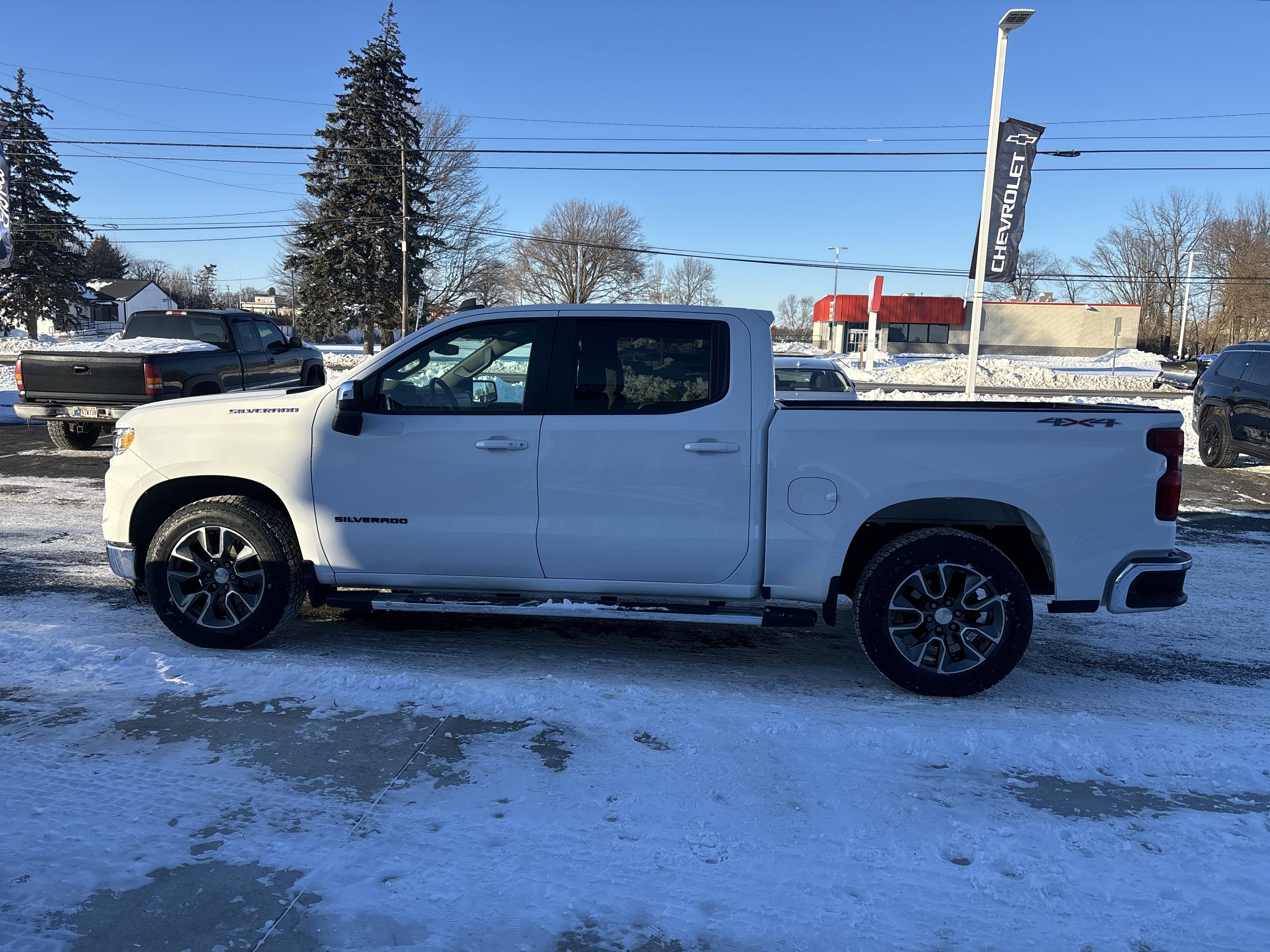 2022 Chevrolet Silverado 1500 LT Texas Edition