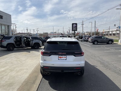 2024 GMC Acadia AT4