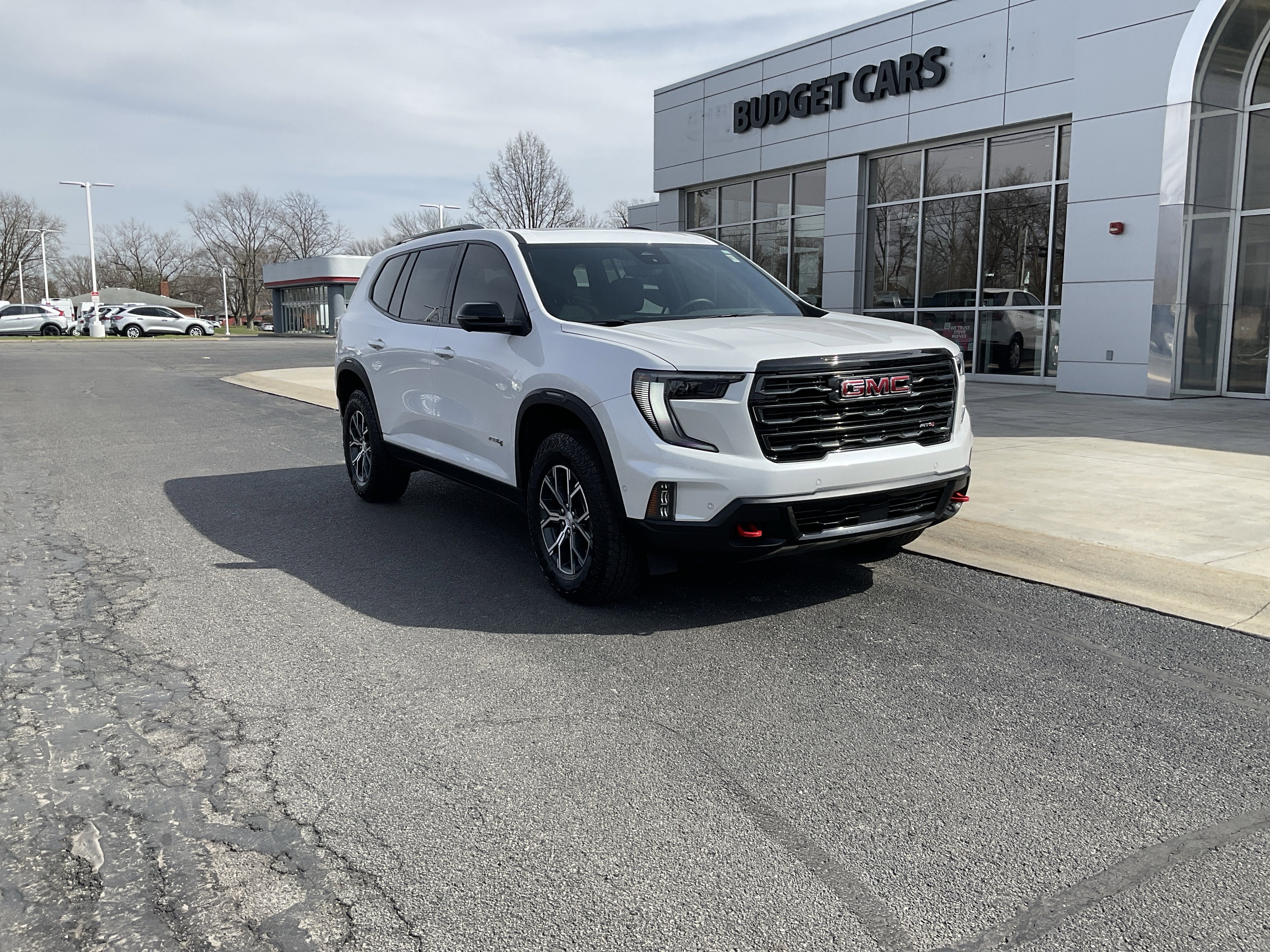 2024 GMC Acadia AT4
